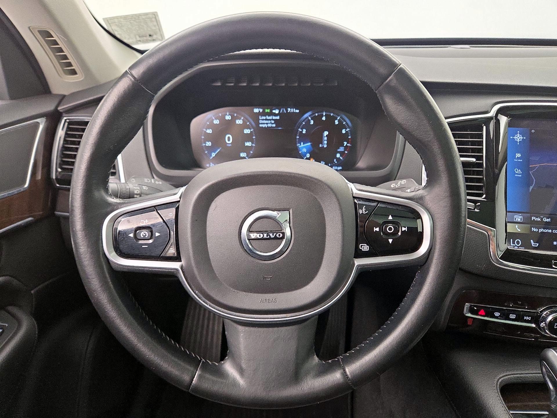 Thumbnail: 2017 Volvo XC90 - 10