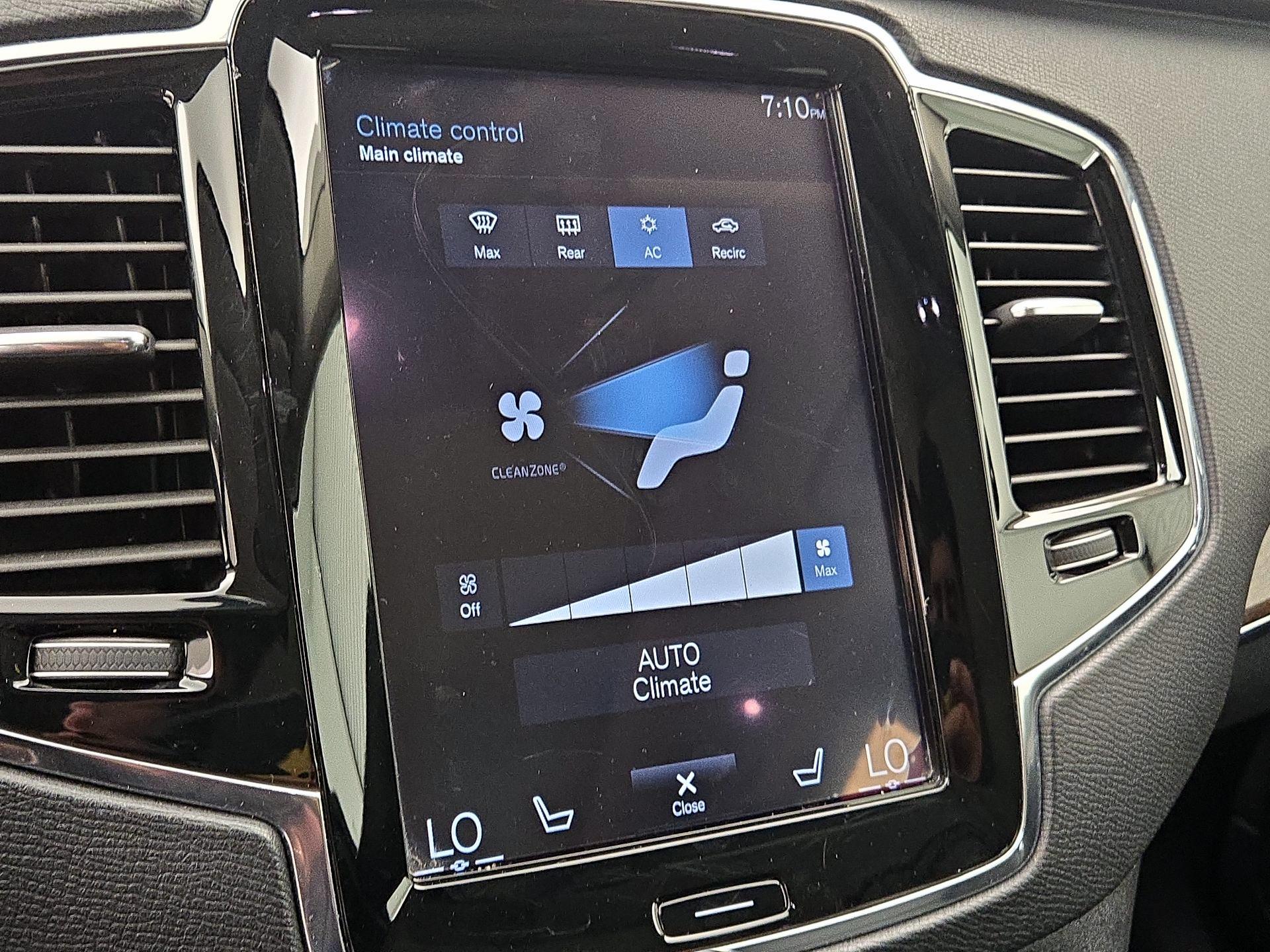 Thumbnail: 2017 Volvo XC90 - 17