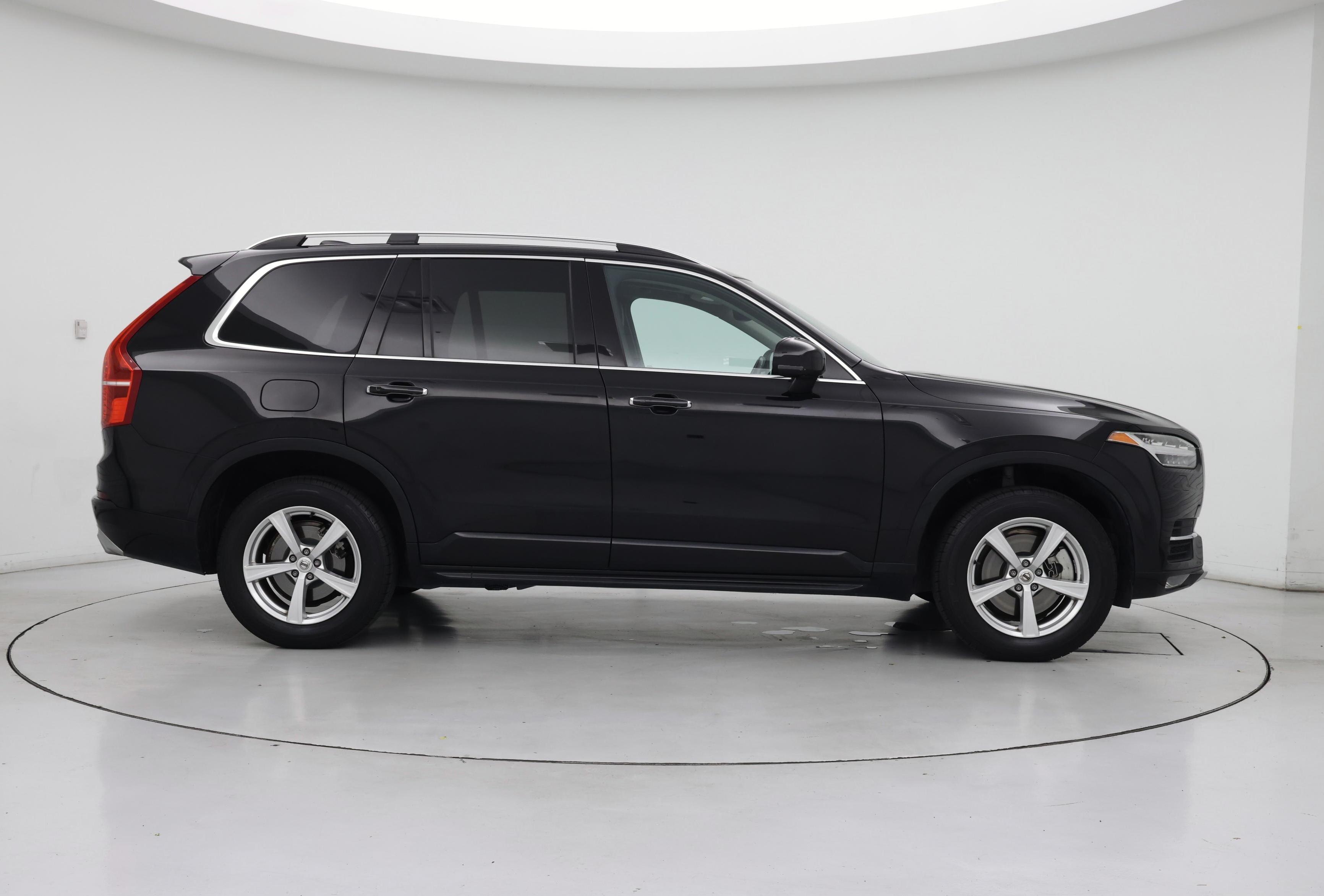 Thumbnail: 2017 Volvo XC90 - 7