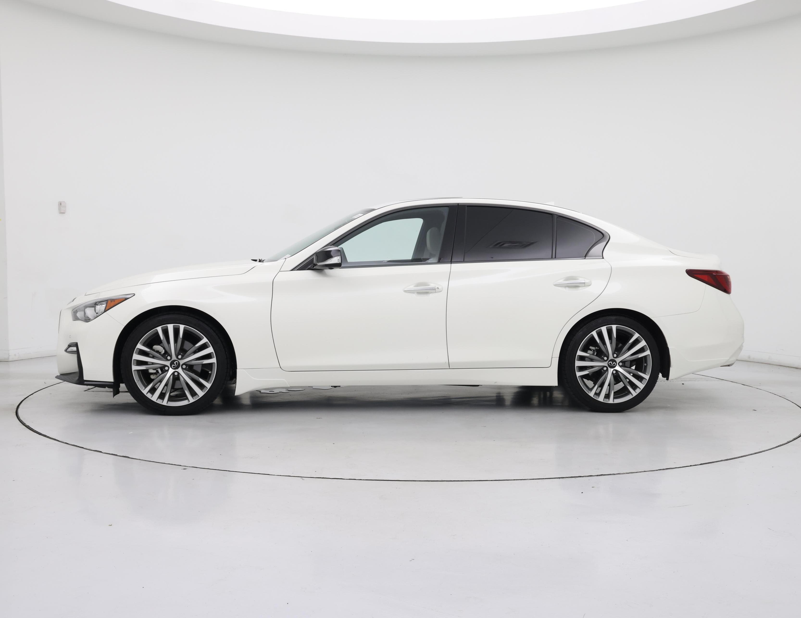 Thumbnail: 2023 INFINITI Q50 - 3