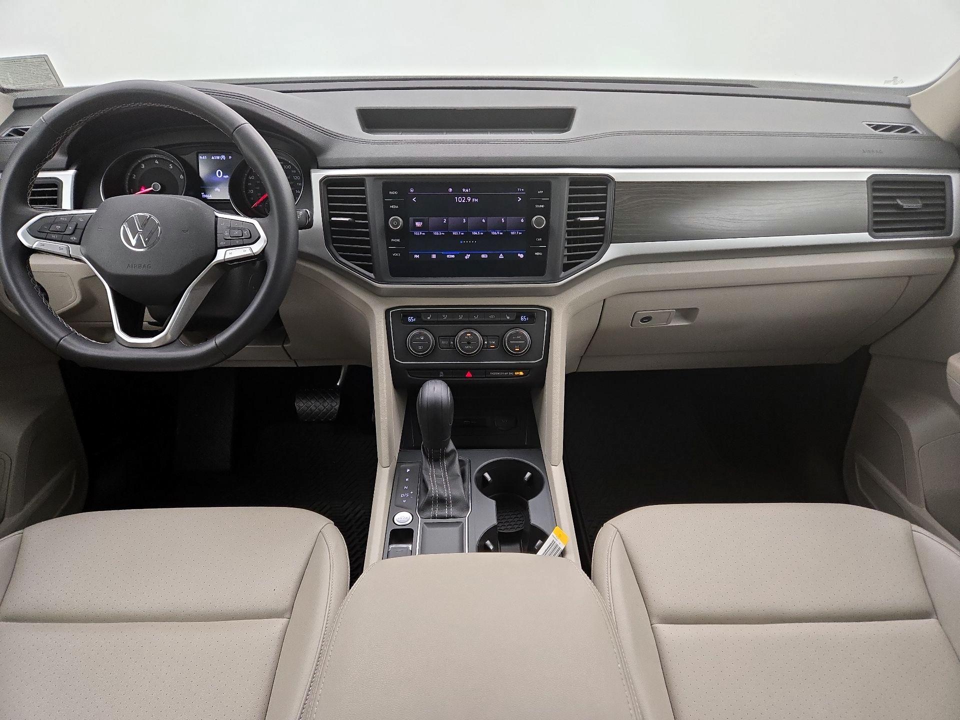 Thumbnail: 2021 Volkswagen Atlas - 9