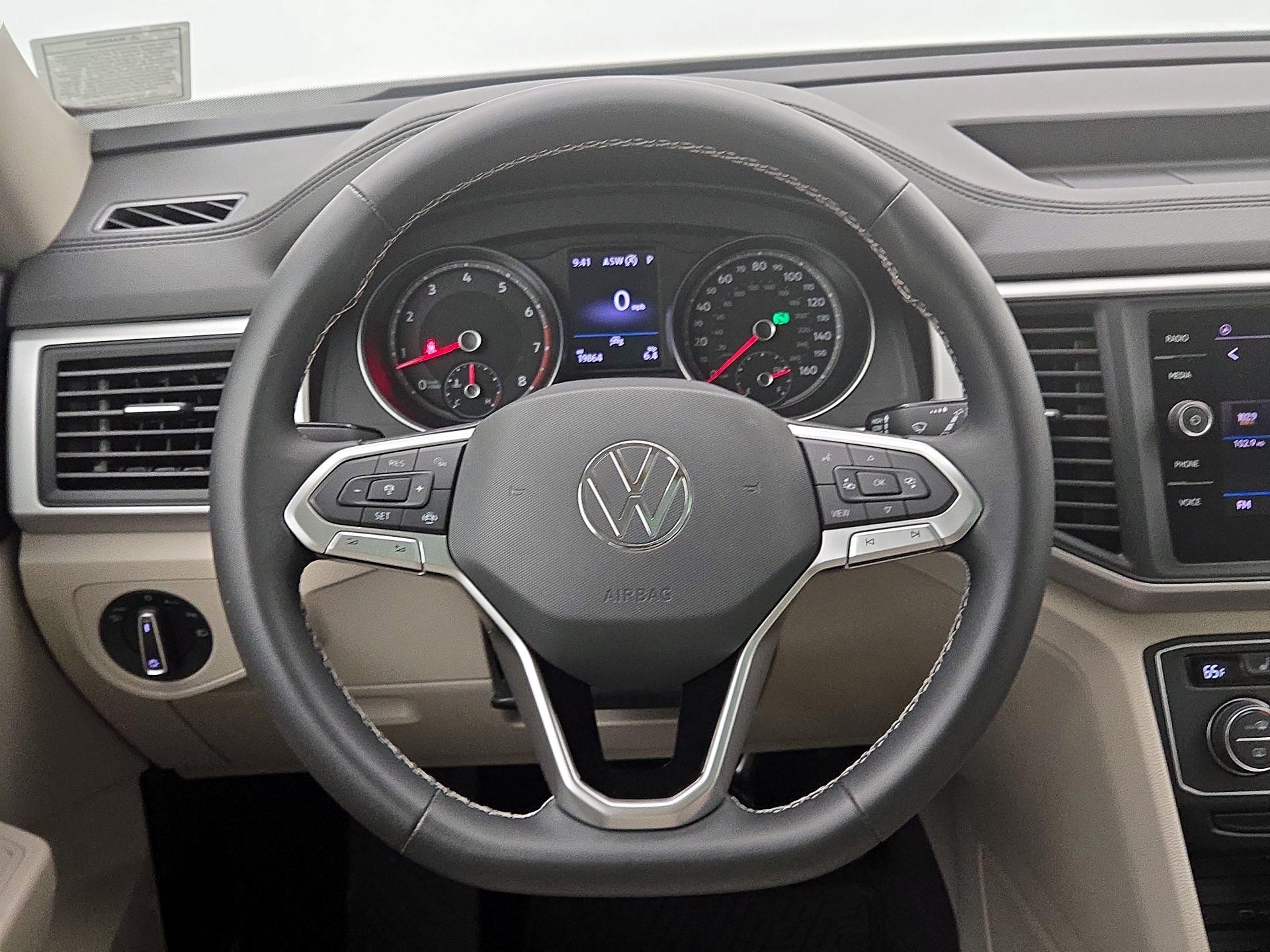 Thumbnail: 2021 Volkswagen Atlas - 10
