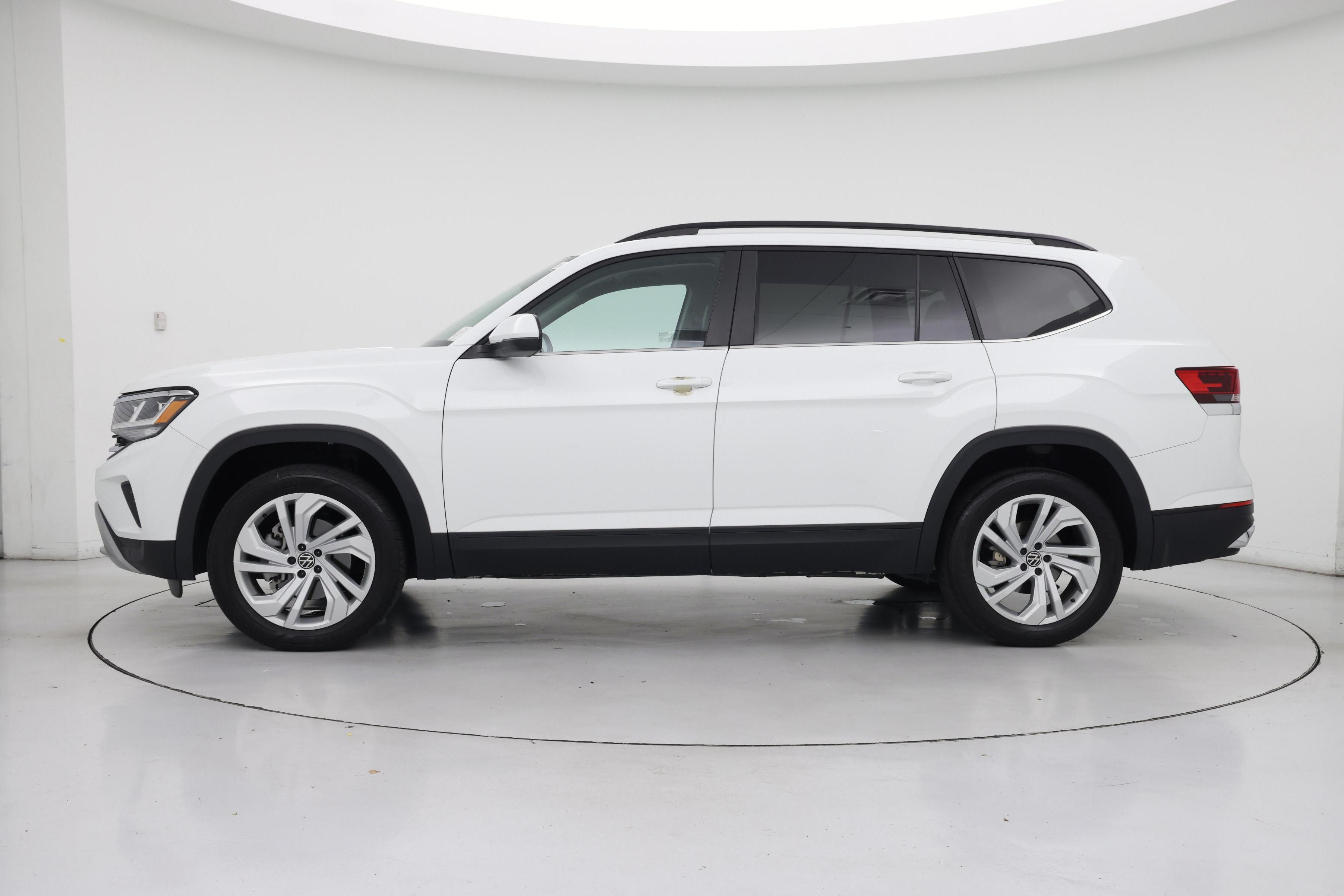Thumbnail: 2021 Volkswagen Atlas - 3