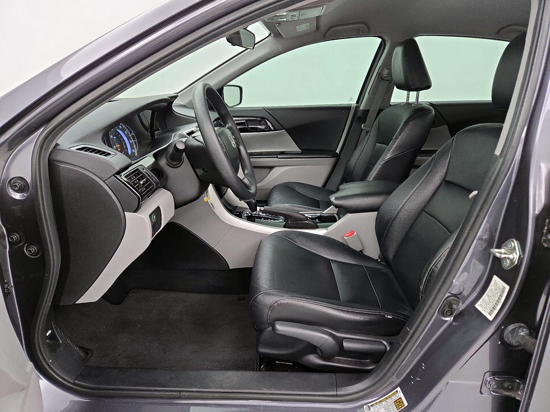 Thumbnail: 2016 Honda Accord - 9