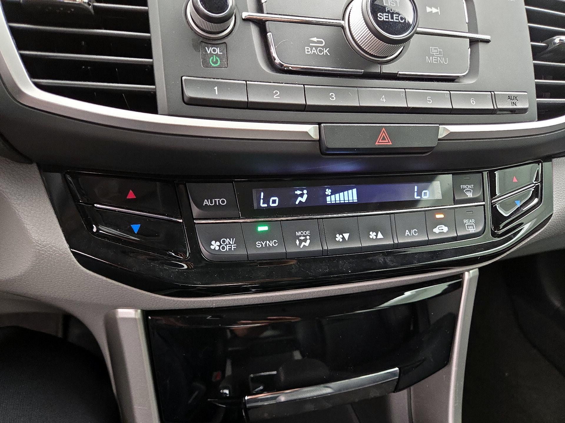 Thumbnail: 2016 Honda Accord - 14