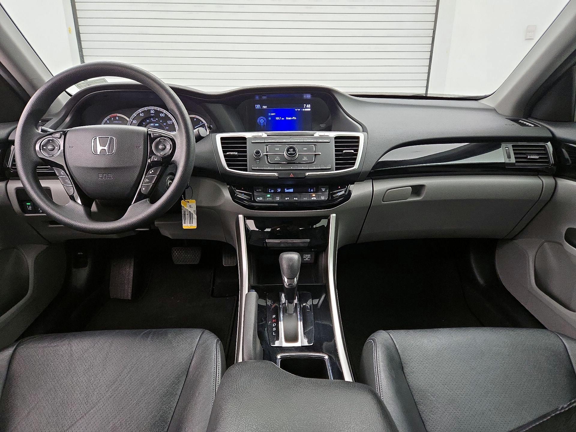 Thumbnail: 2016 Honda Accord - 8