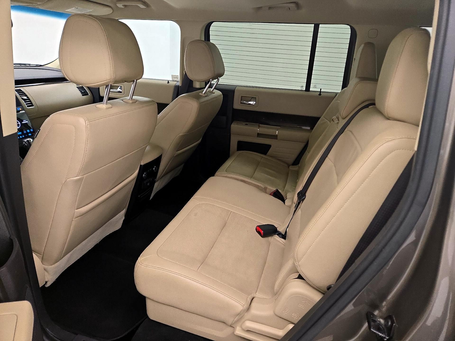 Thumbnail: 2014 Ford Flex - 18