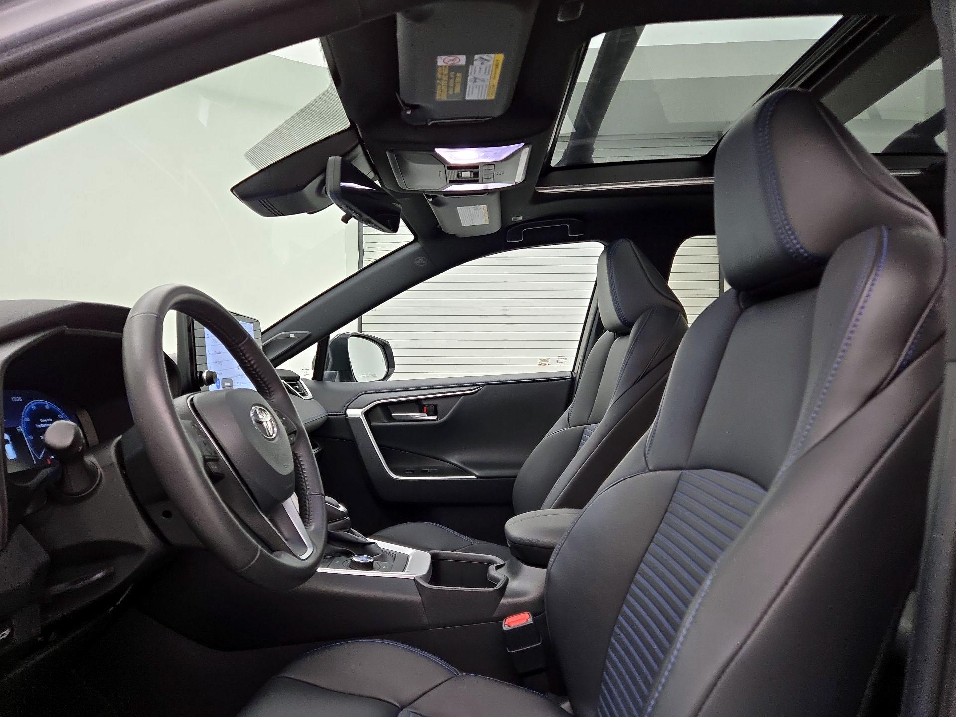 Thumbnail: 2023 Toyota RAV4 - 19