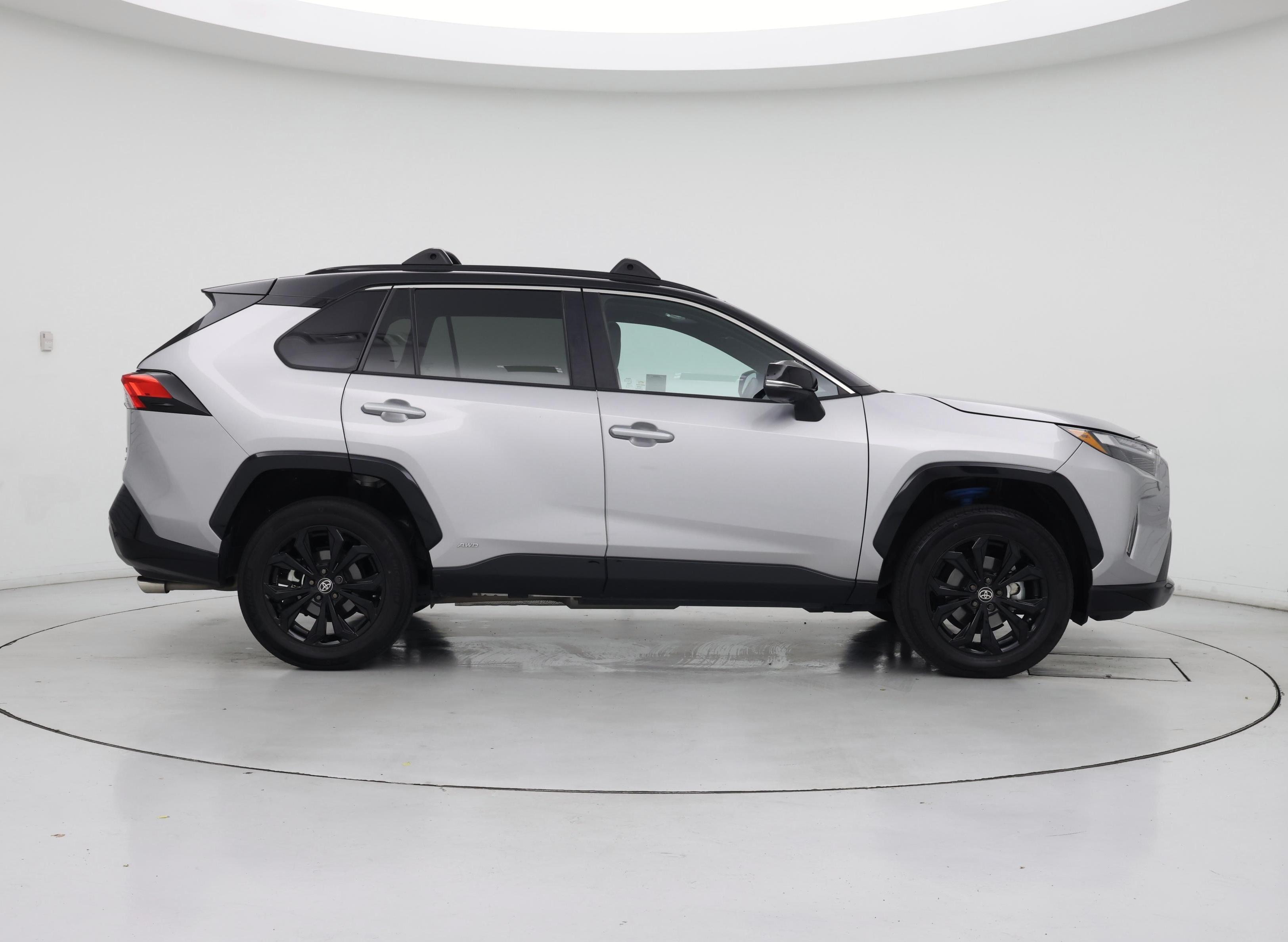 Thumbnail: 2023 Toyota RAV4 - 7