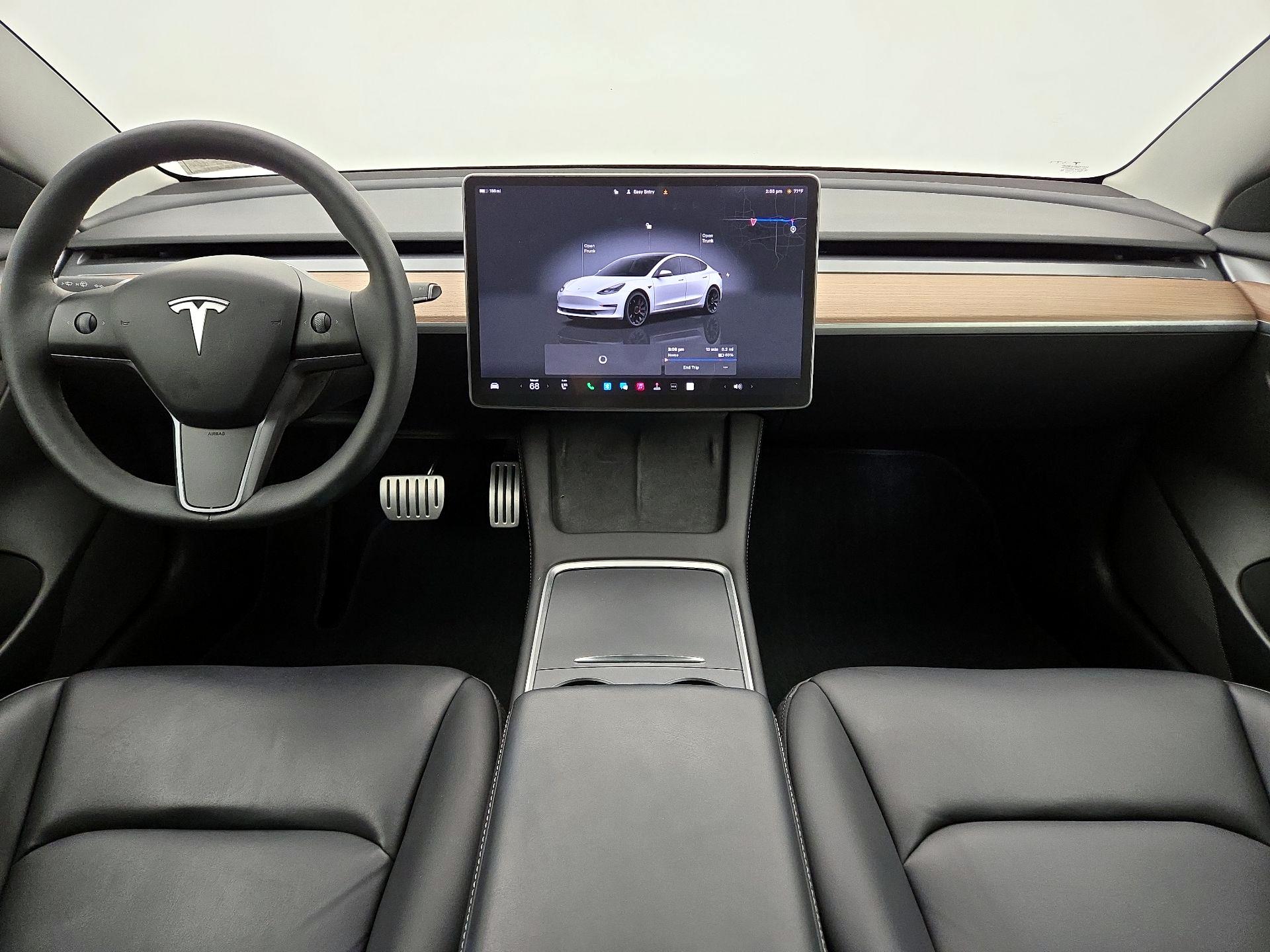 Thumbnail: 2022 Tesla Model 3 - 9