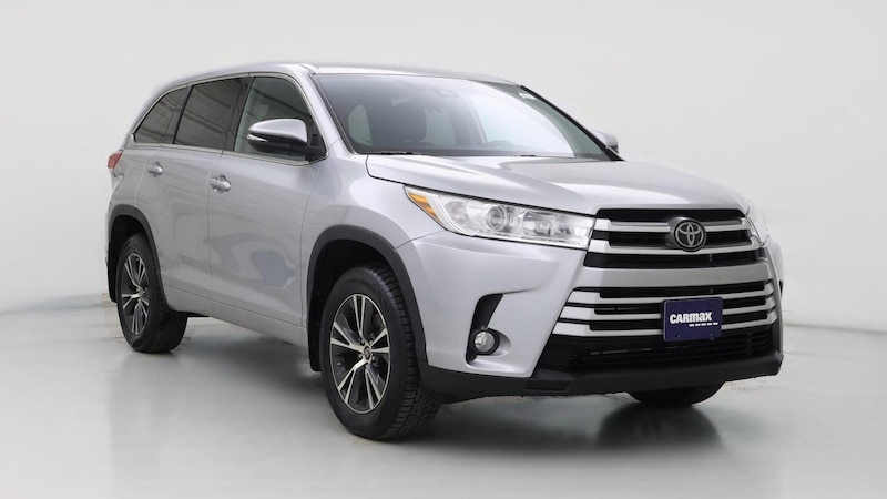 2018 Toyota Highlander LE Hero Image