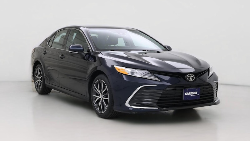 2021 Toyota Camry XLE Hero Image