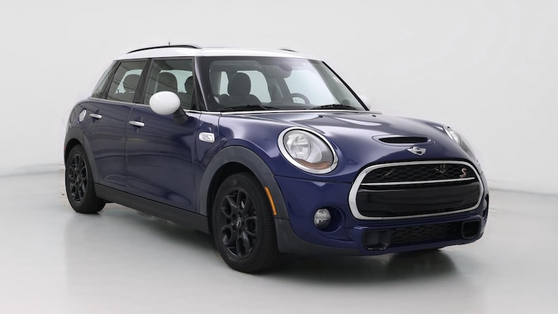 2015 MINI Cooper Hardtop S Hero Image