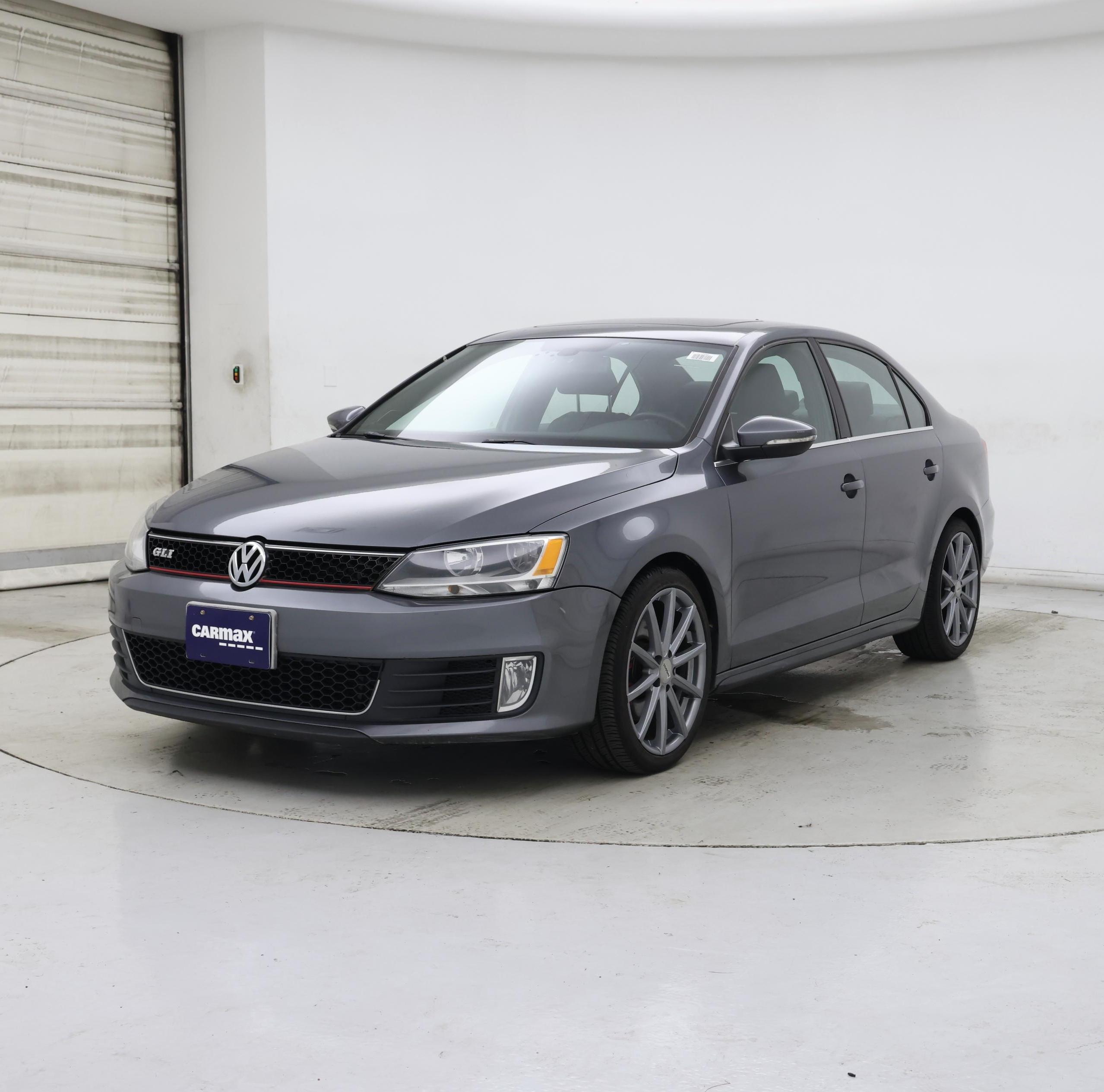 Thumbnail: 2015 Volkswagen Jetta - 4