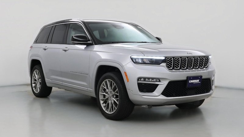 2022 Jeep Grand Cherokee Summit Hero Image