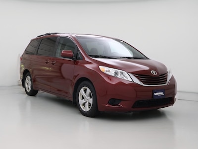2015 Toyota Sienna LE -
                  Westborough, MA