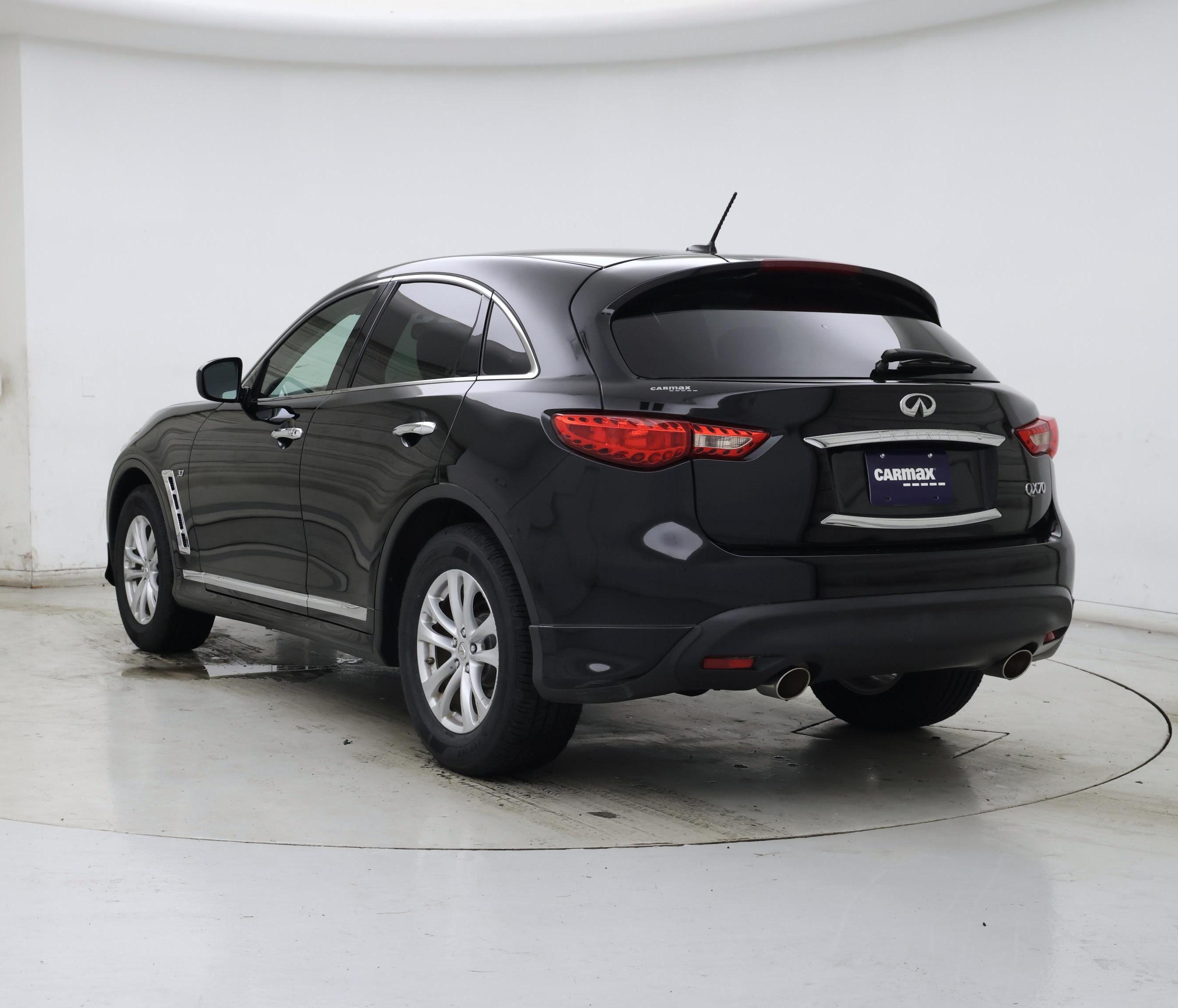 Thumbnail: 2017 INFINITI QX70 - 3