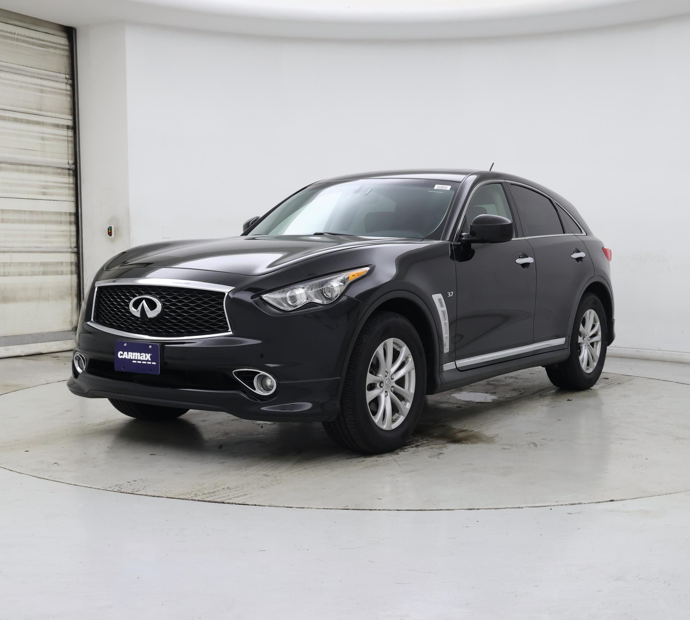 Thumbnail: 2017 INFINITI QX70 - 7