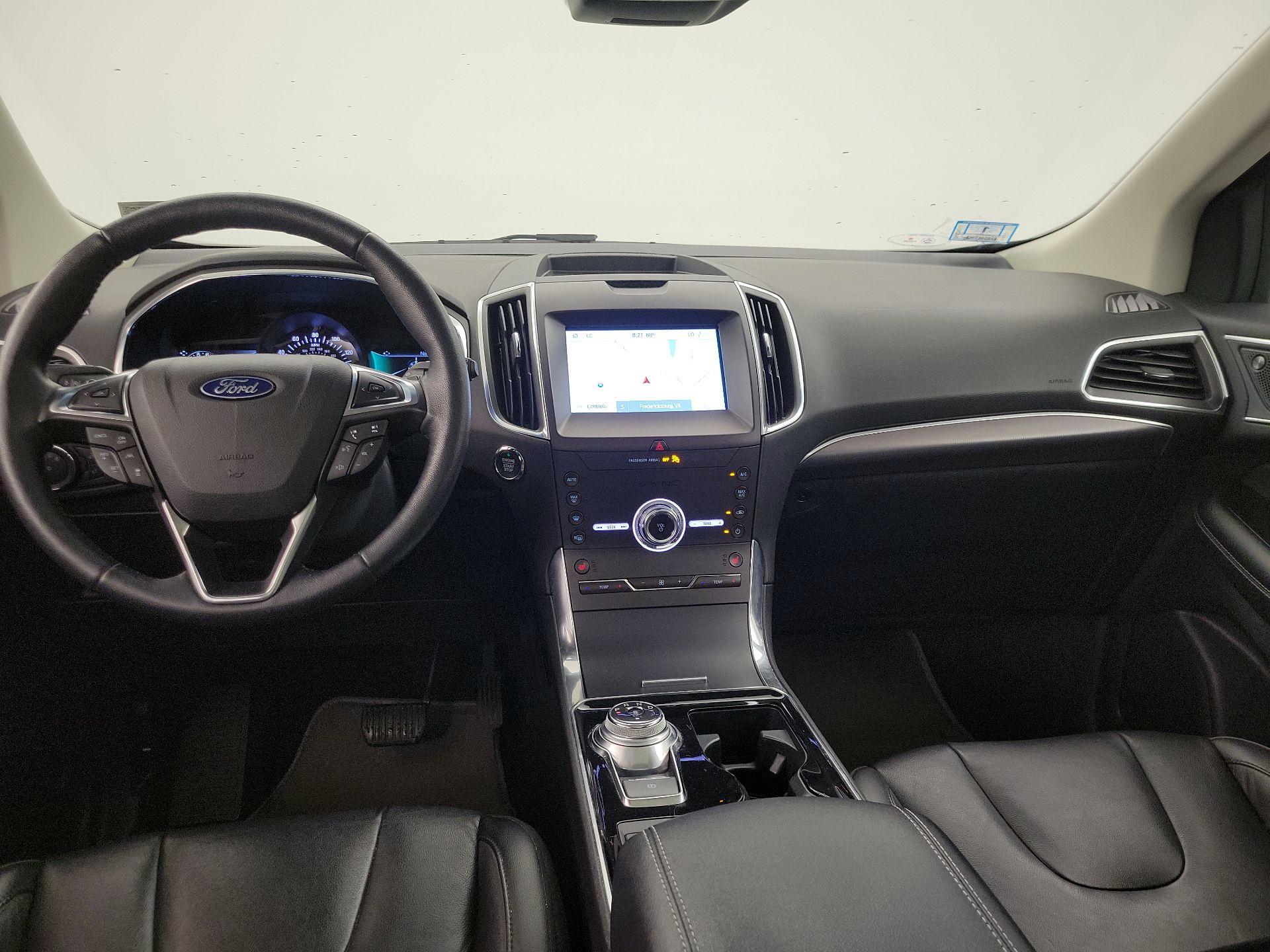 Thumbnail: 2020 Ford Edge - 9