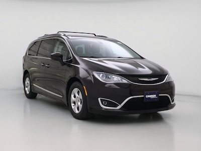 2017 Chrysler Pacifica  -
                Westborough, MA