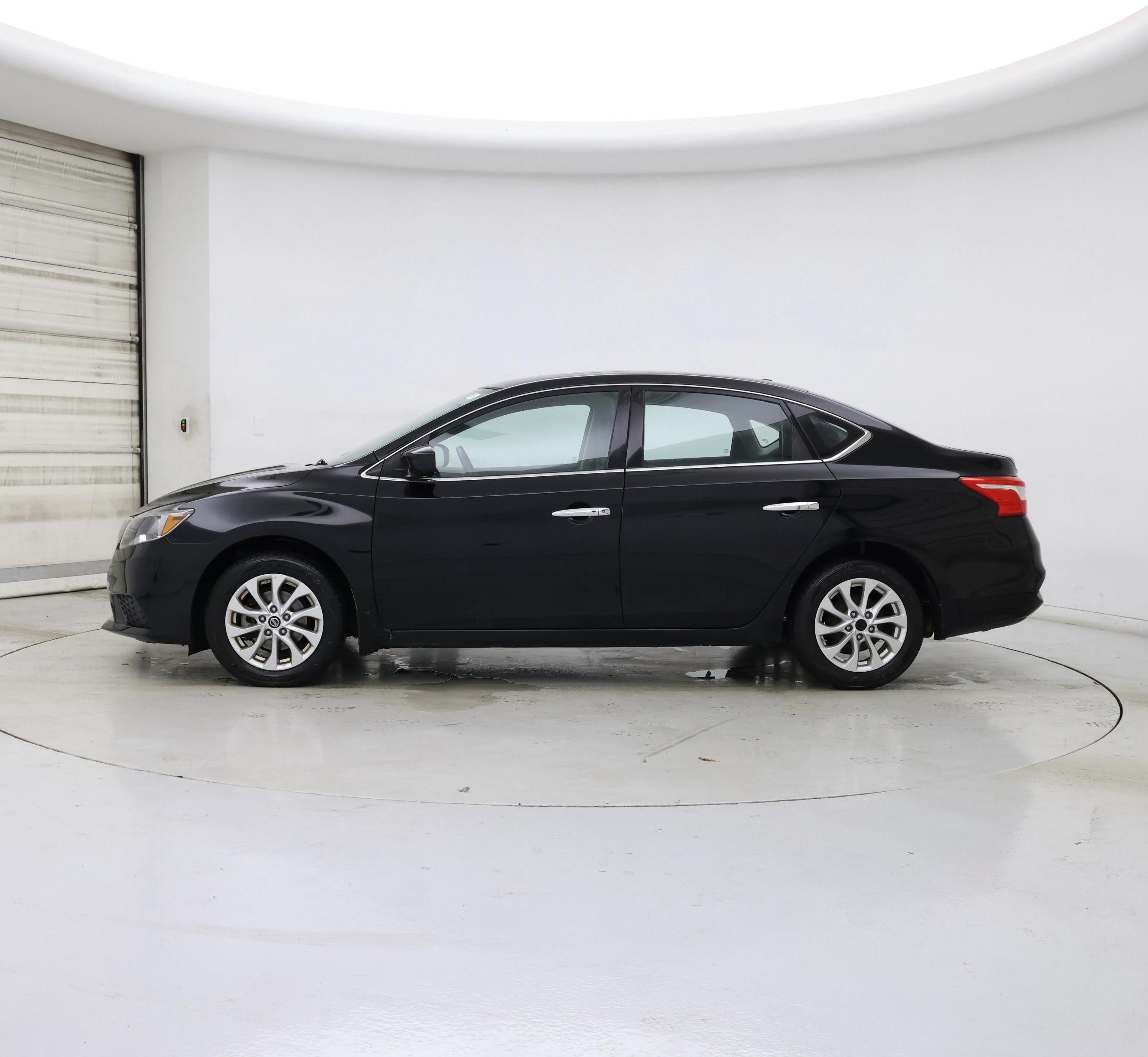 Thumbnail: 2016 Nissan Sentra - 3