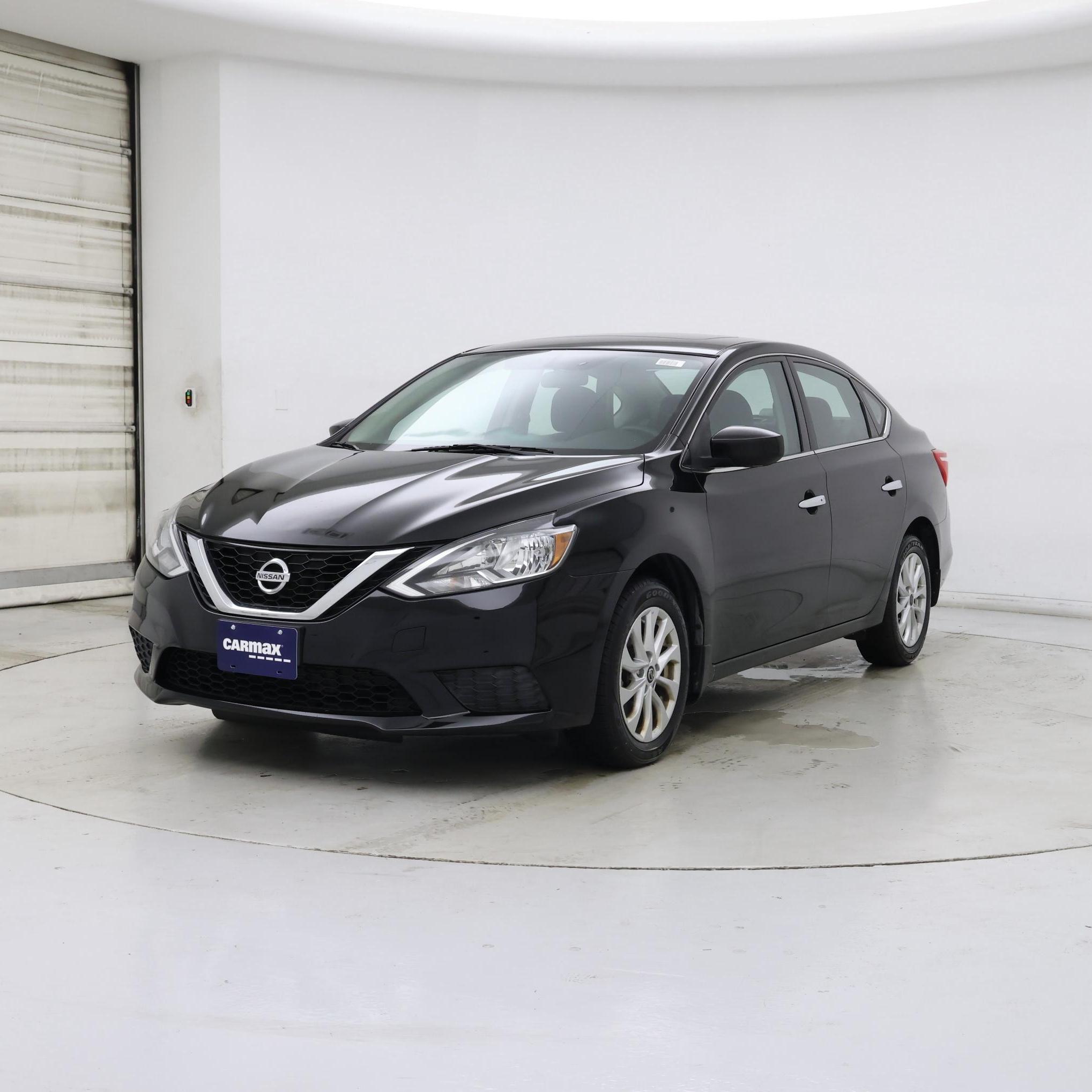 Thumbnail: 2016 Nissan Sentra - 4