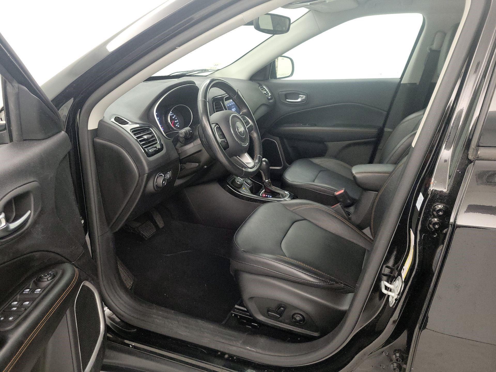 Thumbnail: 2019 Jeep Compass - 11