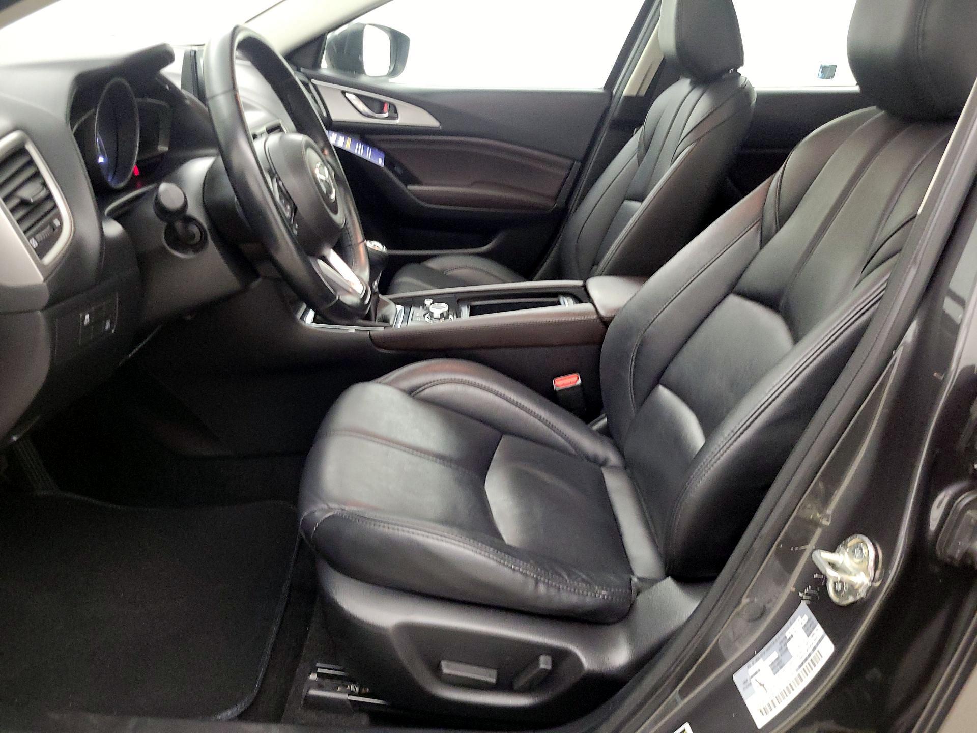 Thumbnail: 2018 Mazda Mazda3 - 11
