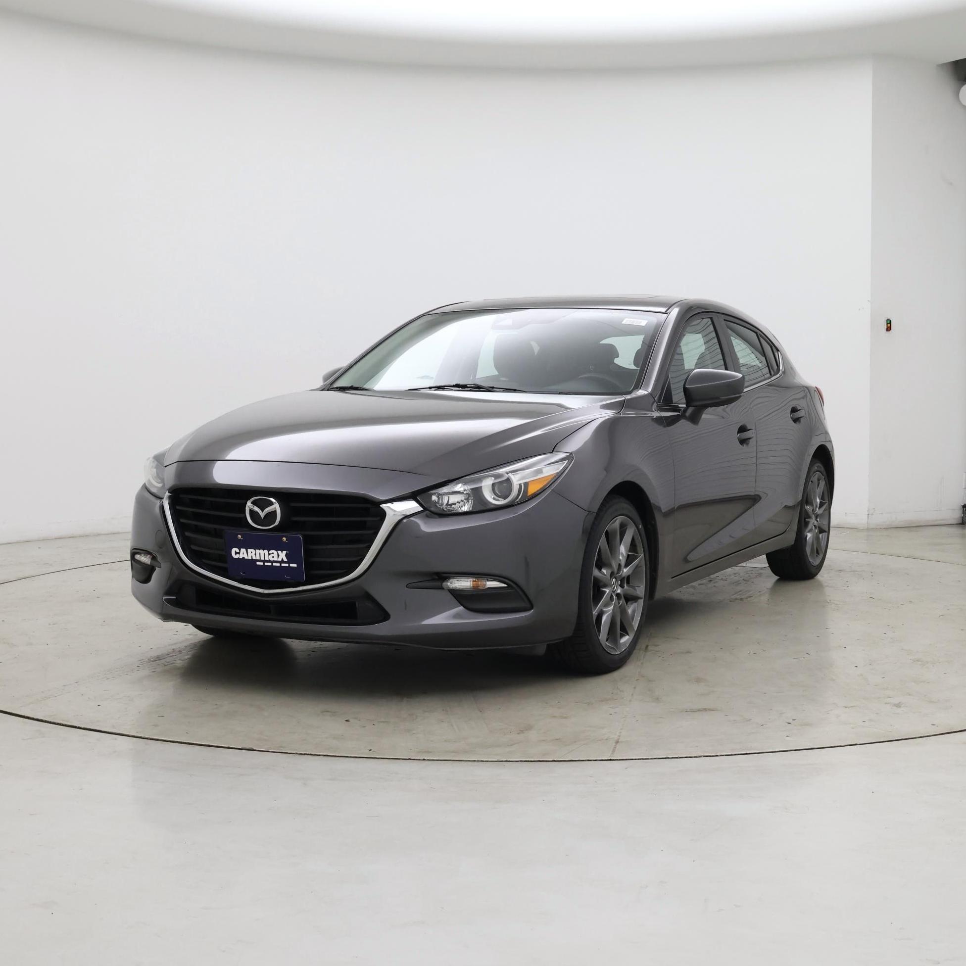 Thumbnail: 2018 Mazda Mazda3 - 4