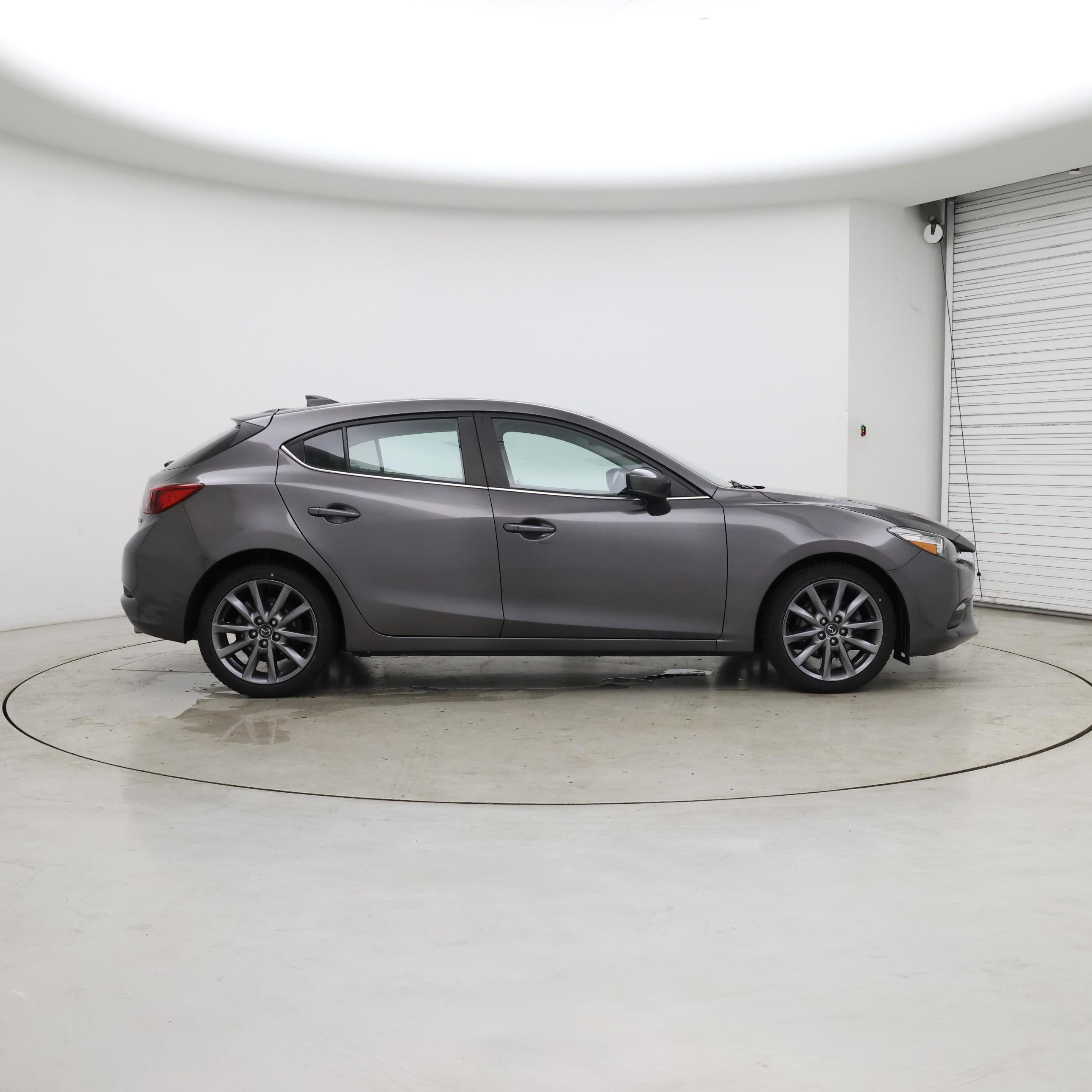 Thumbnail: 2018 Mazda Mazda3 - 7