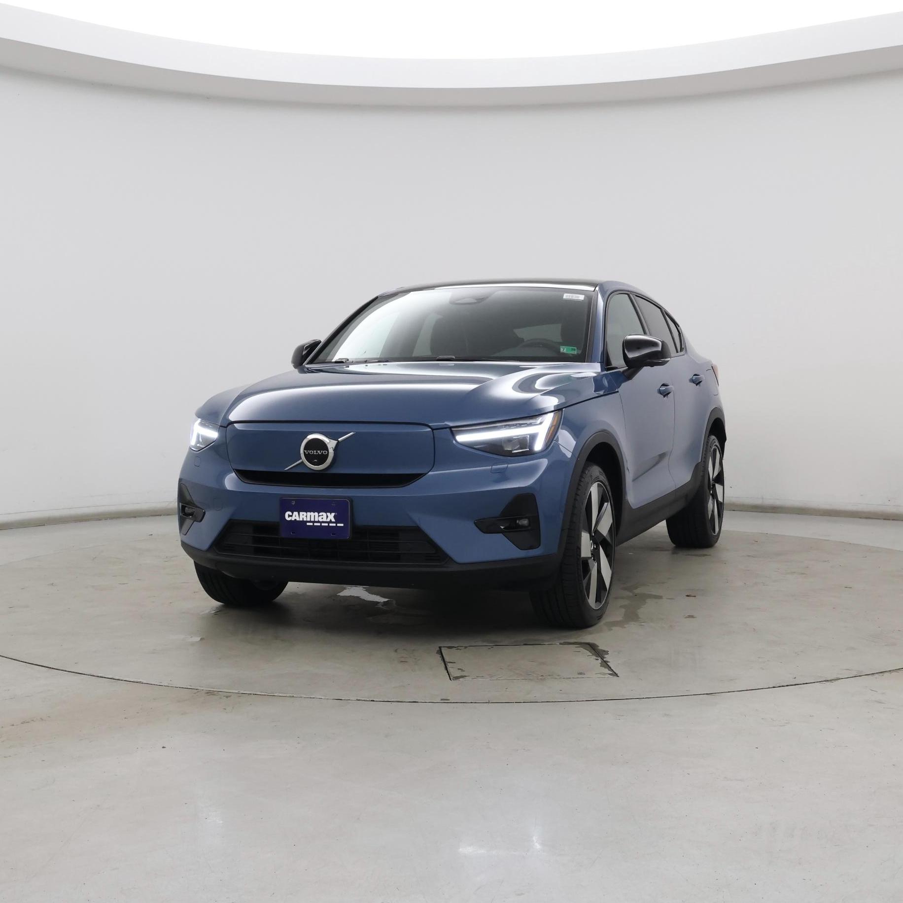Thumbnail: 2023 Volvo C40 - 4