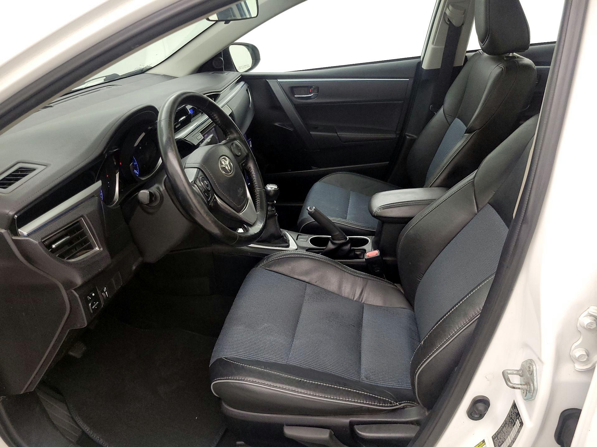 Thumbnail: 2014 Toyota Corolla - 11