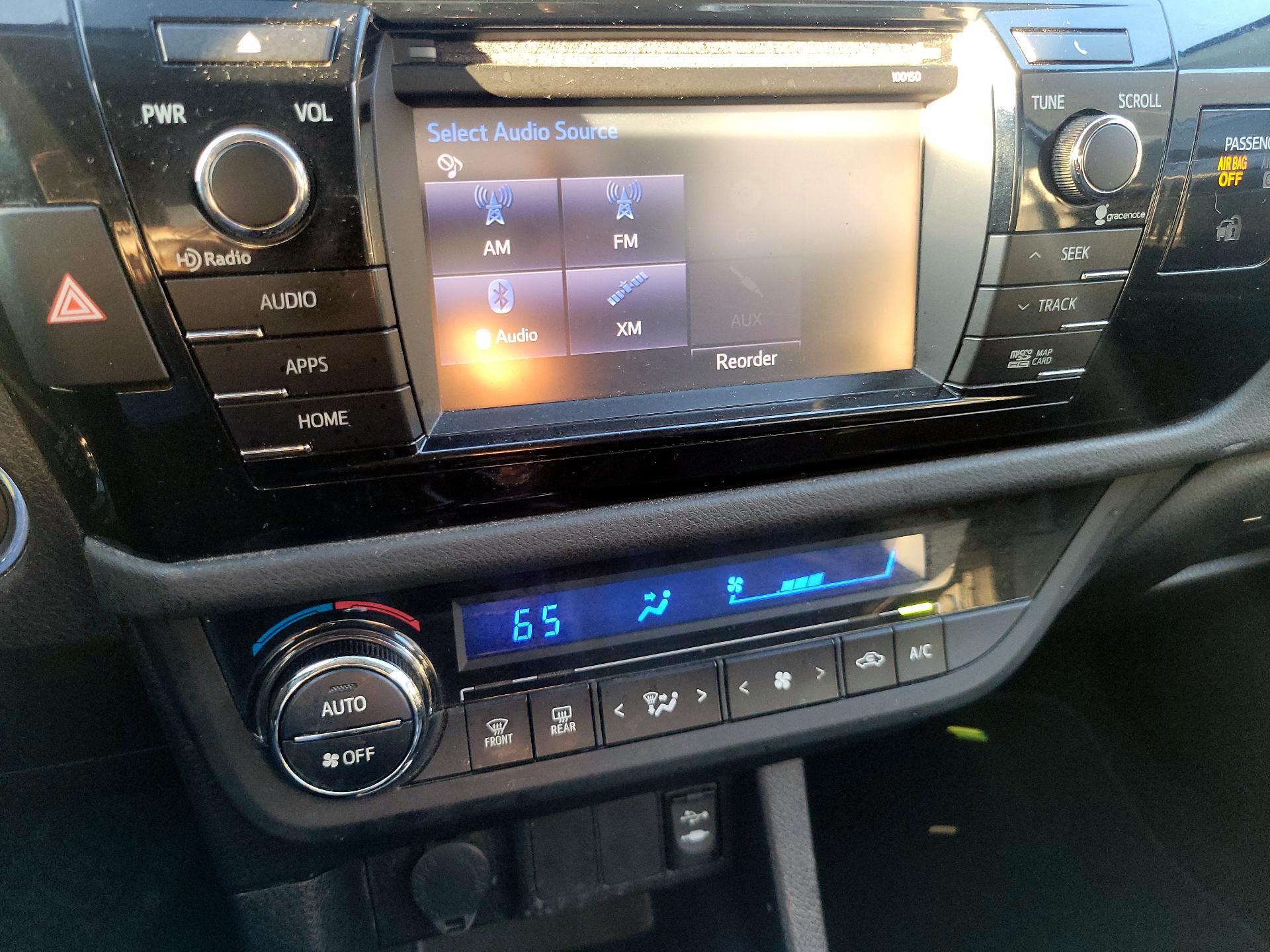 Thumbnail: 2014 Toyota Corolla - 15