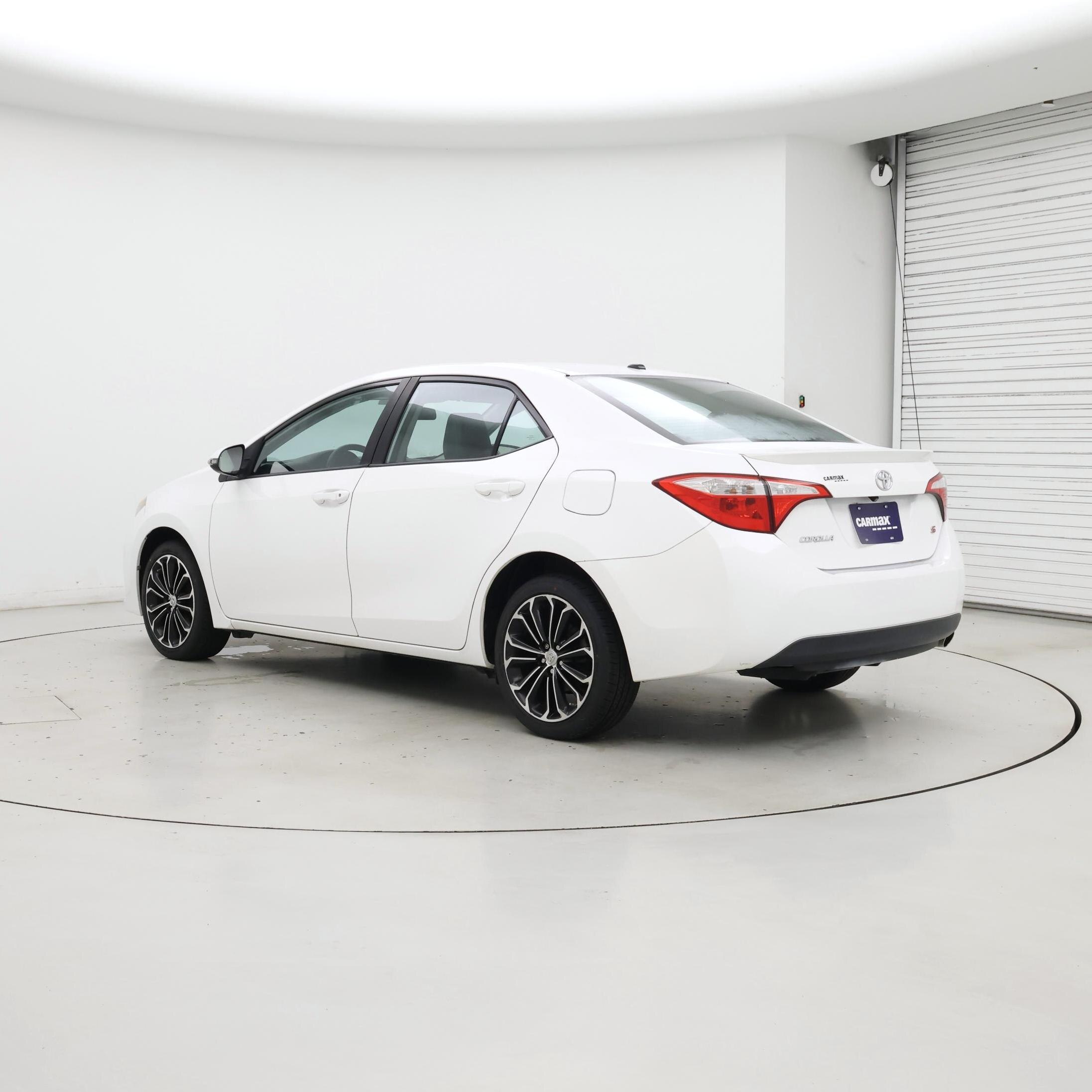 Thumbnail: 2014 Toyota Corolla - 2