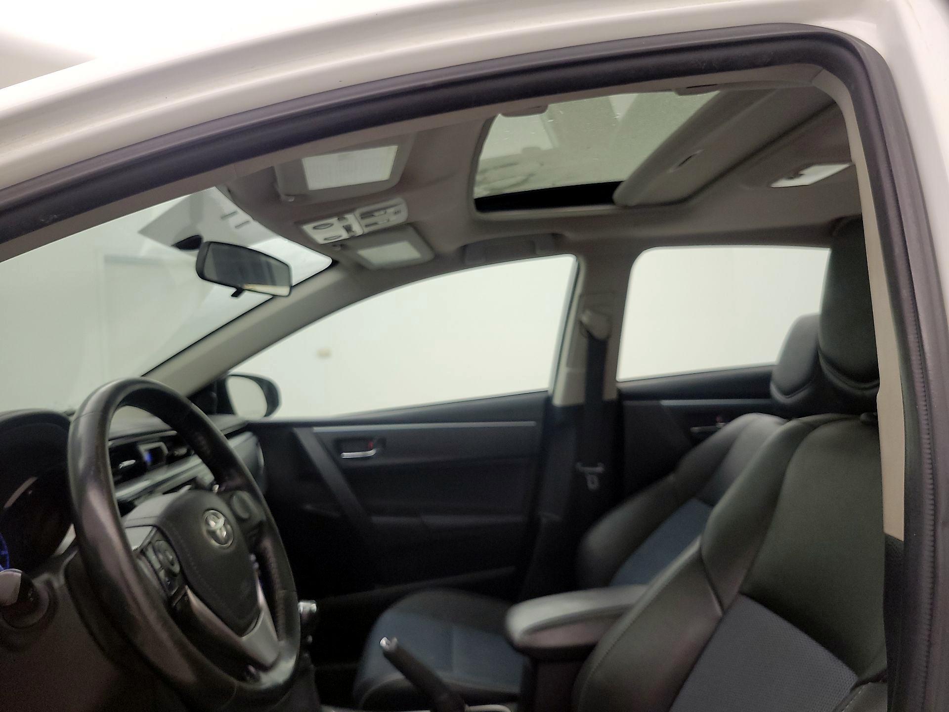 Thumbnail: 2014 Toyota Corolla - 19