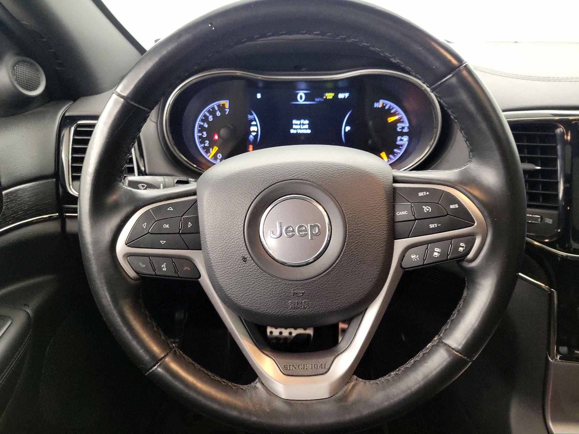 Thumbnail: 2020 Jeep Grand Cherokee - 10