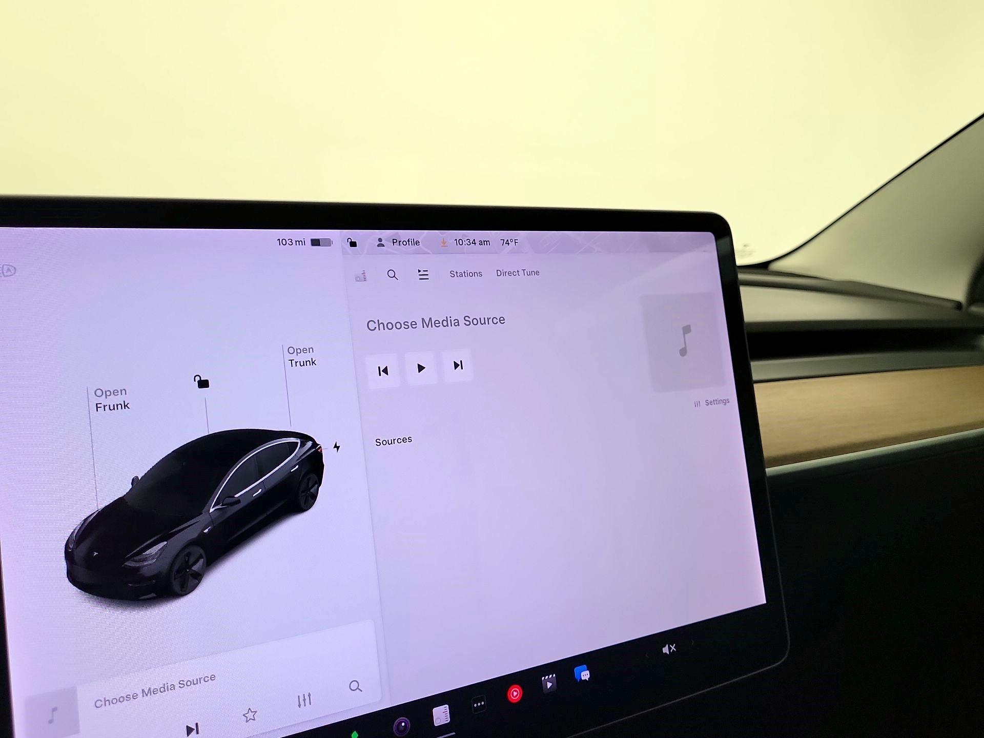 Thumbnail: 2019 Tesla Model 3 - 15