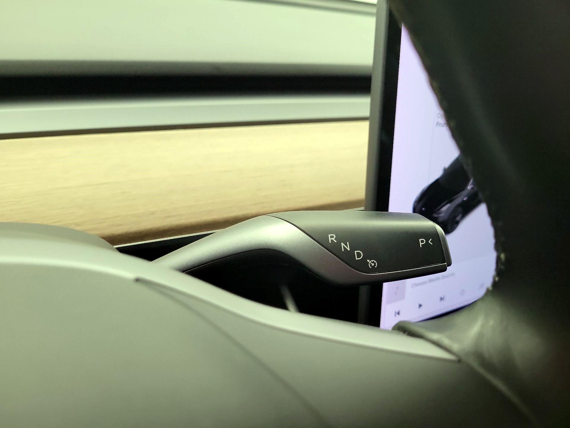 Thumbnail: 2019 Tesla Model 3 - 17