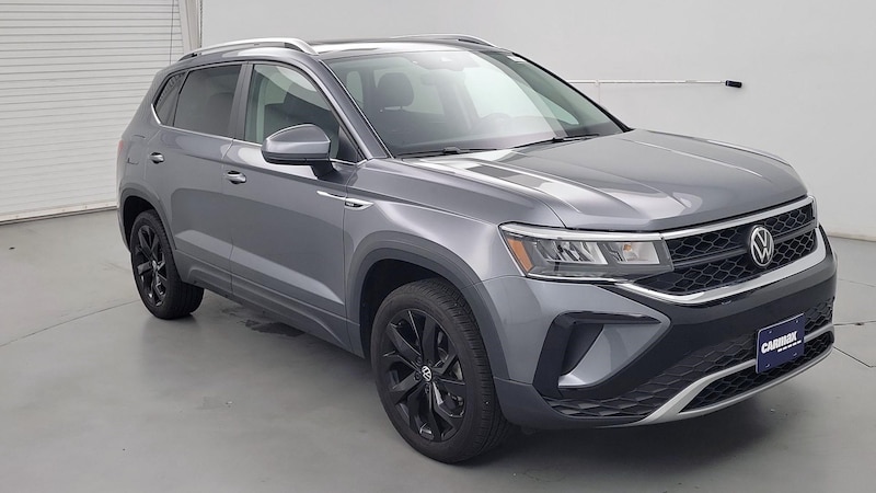 2023 Volkswagen Taos SE Hero Image