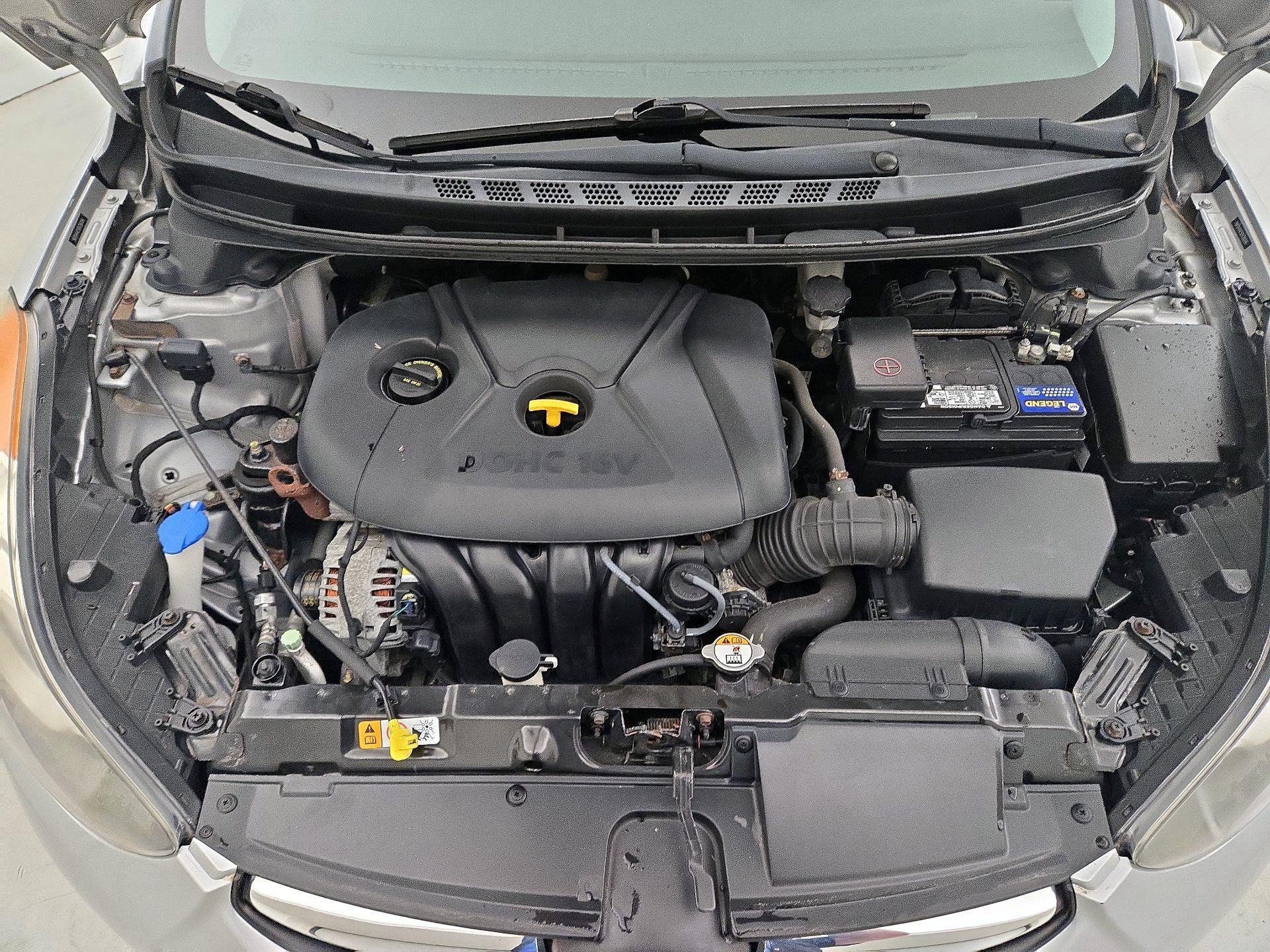 Thumbnail: 2013 Hyundai Elantra - 20