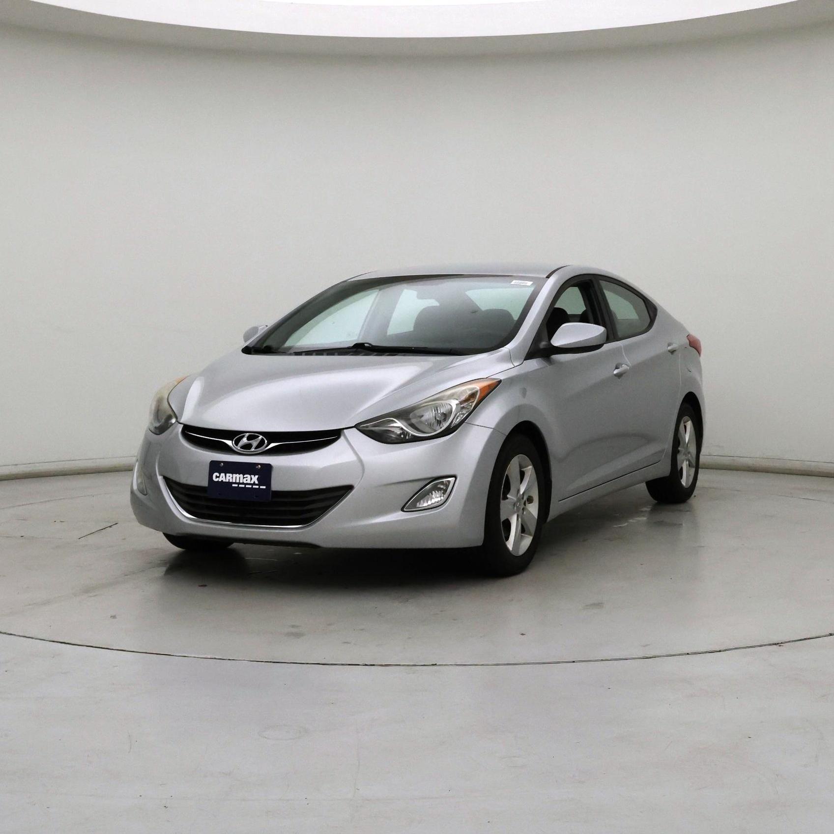 Thumbnail: 2013 Hyundai Elantra - 4