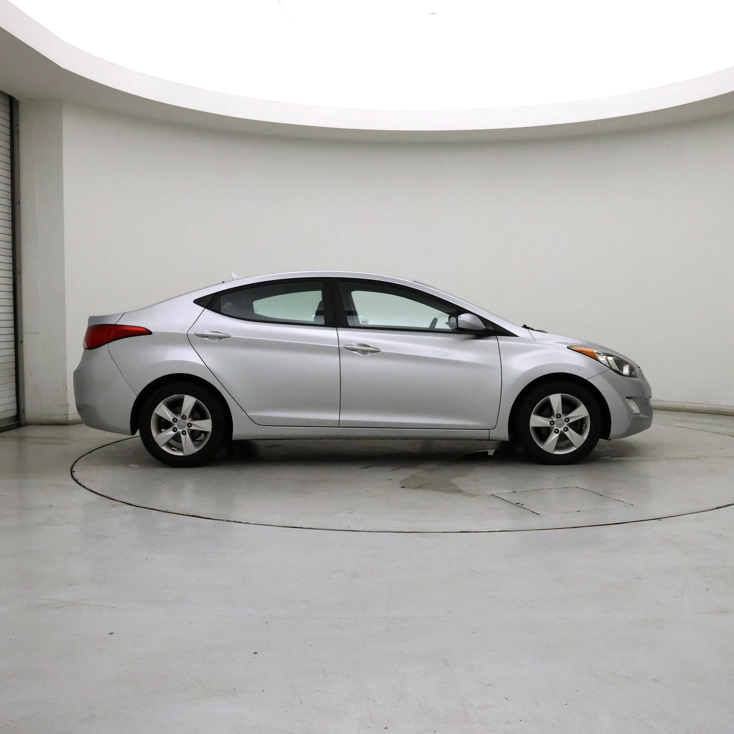 Thumbnail: 2013 Hyundai Elantra - 7