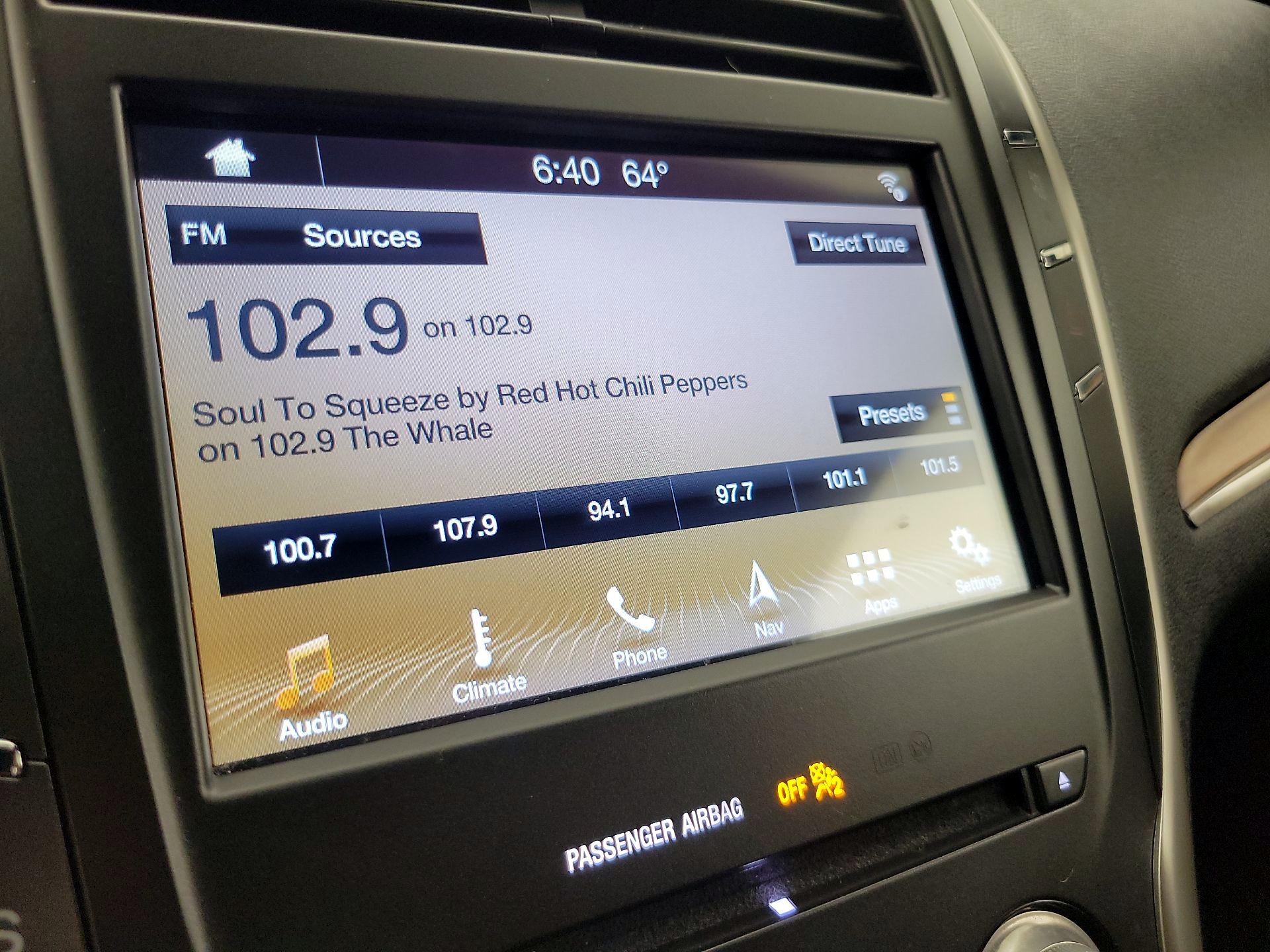 Thumbnail: 2017 Lincoln MKC - 16