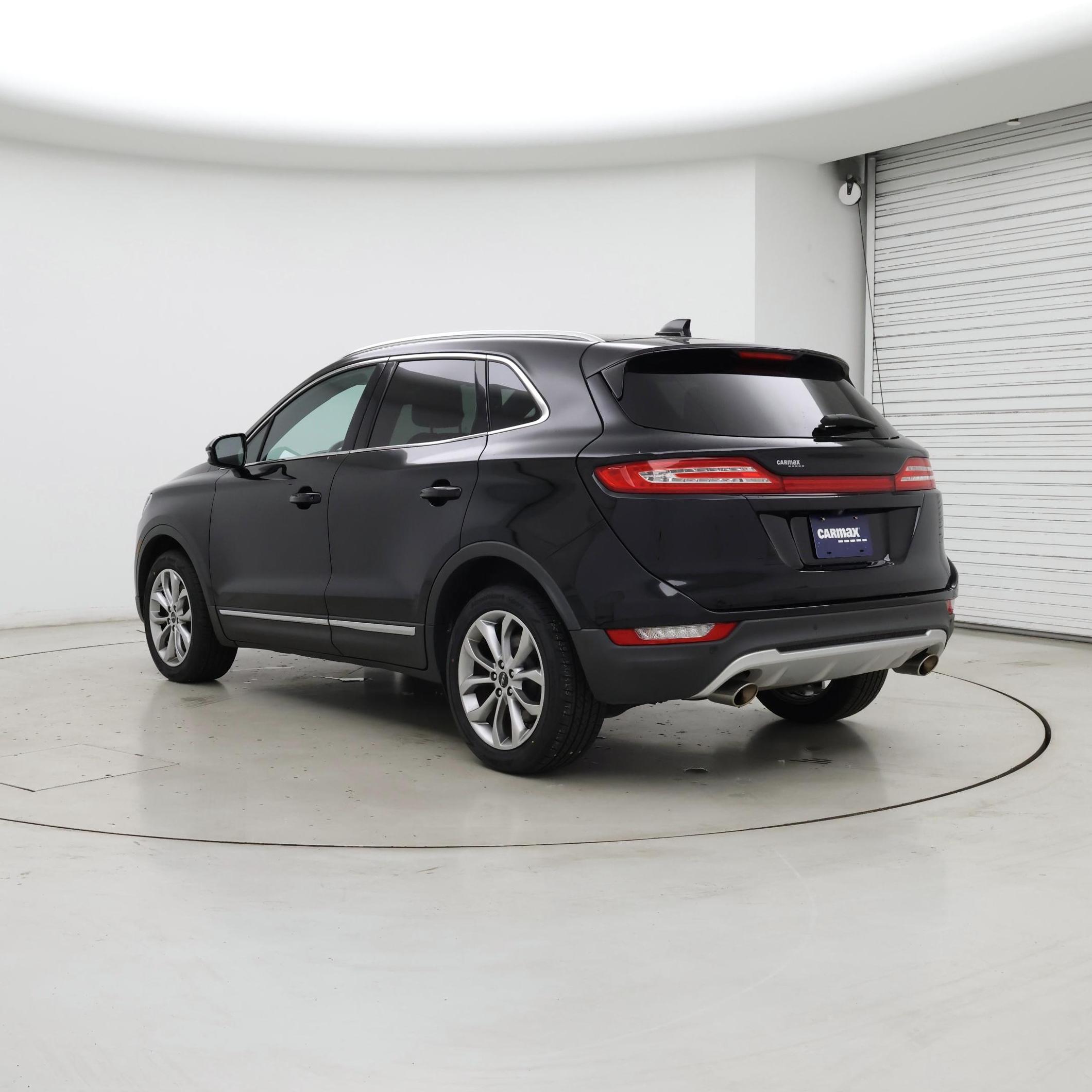 Thumbnail: 2017 Lincoln MKC - 2