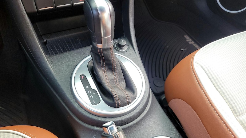 2015 Volkswagen Beetle Classic 17