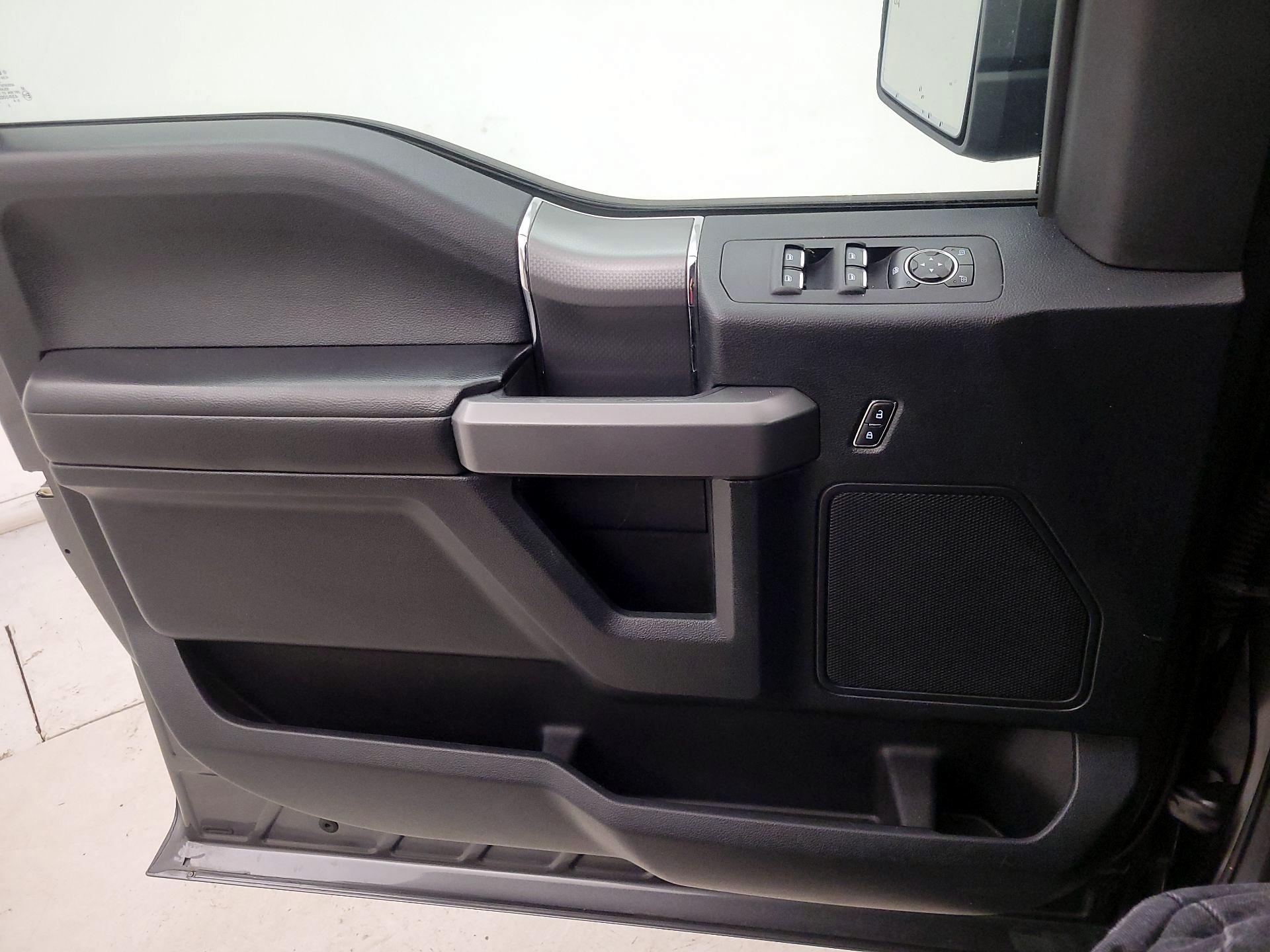 Thumbnail: 2016 Ford F-150 - 12