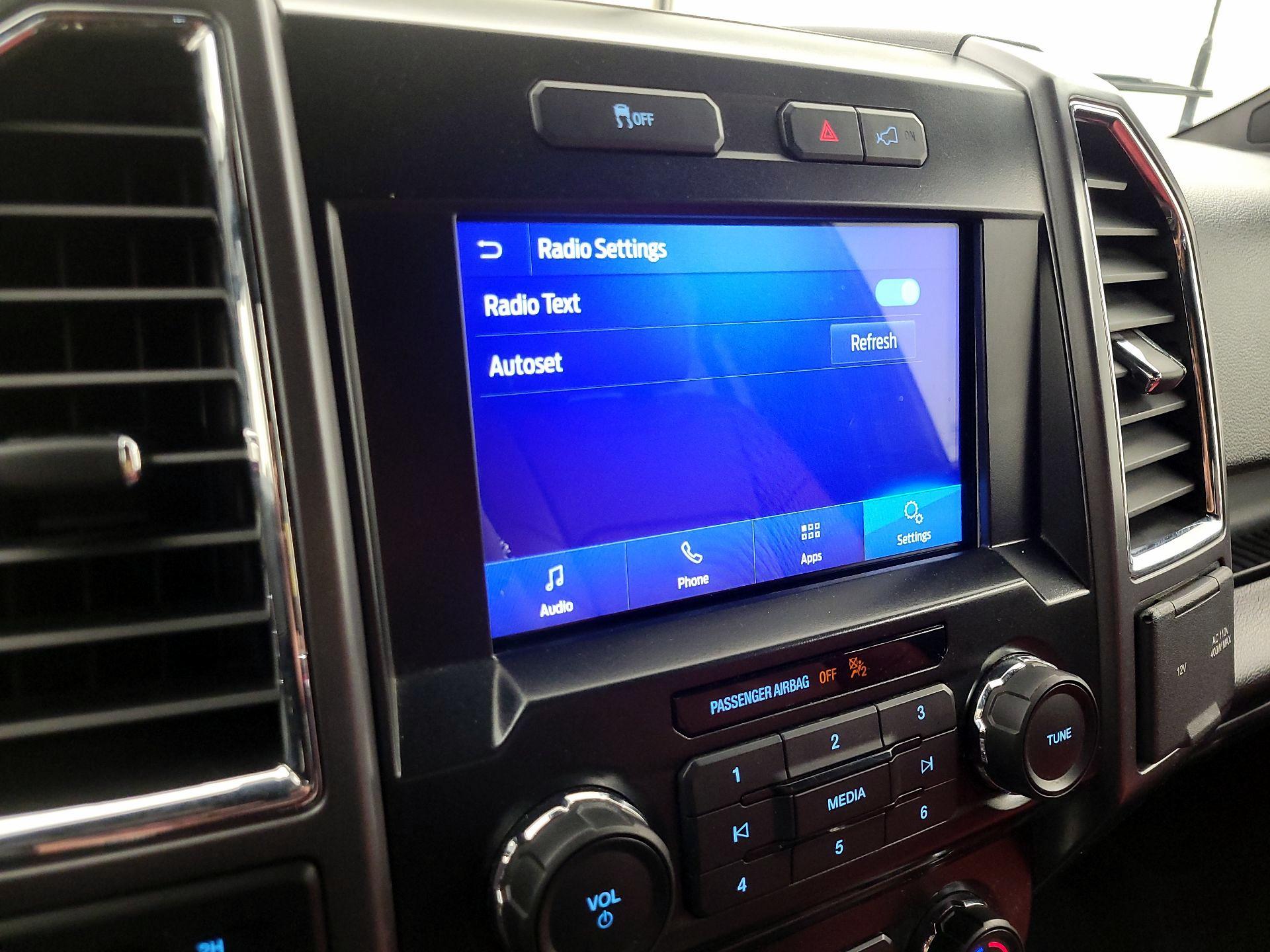 Thumbnail: 2016 Ford F-150 - 15