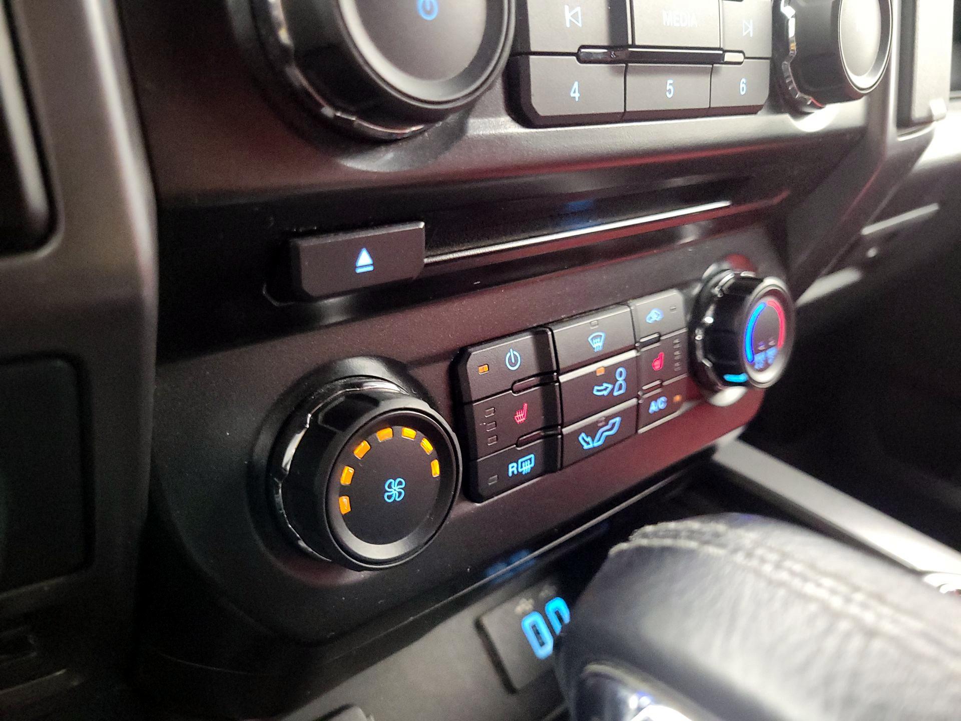 Thumbnail: 2016 Ford F-150 - 16