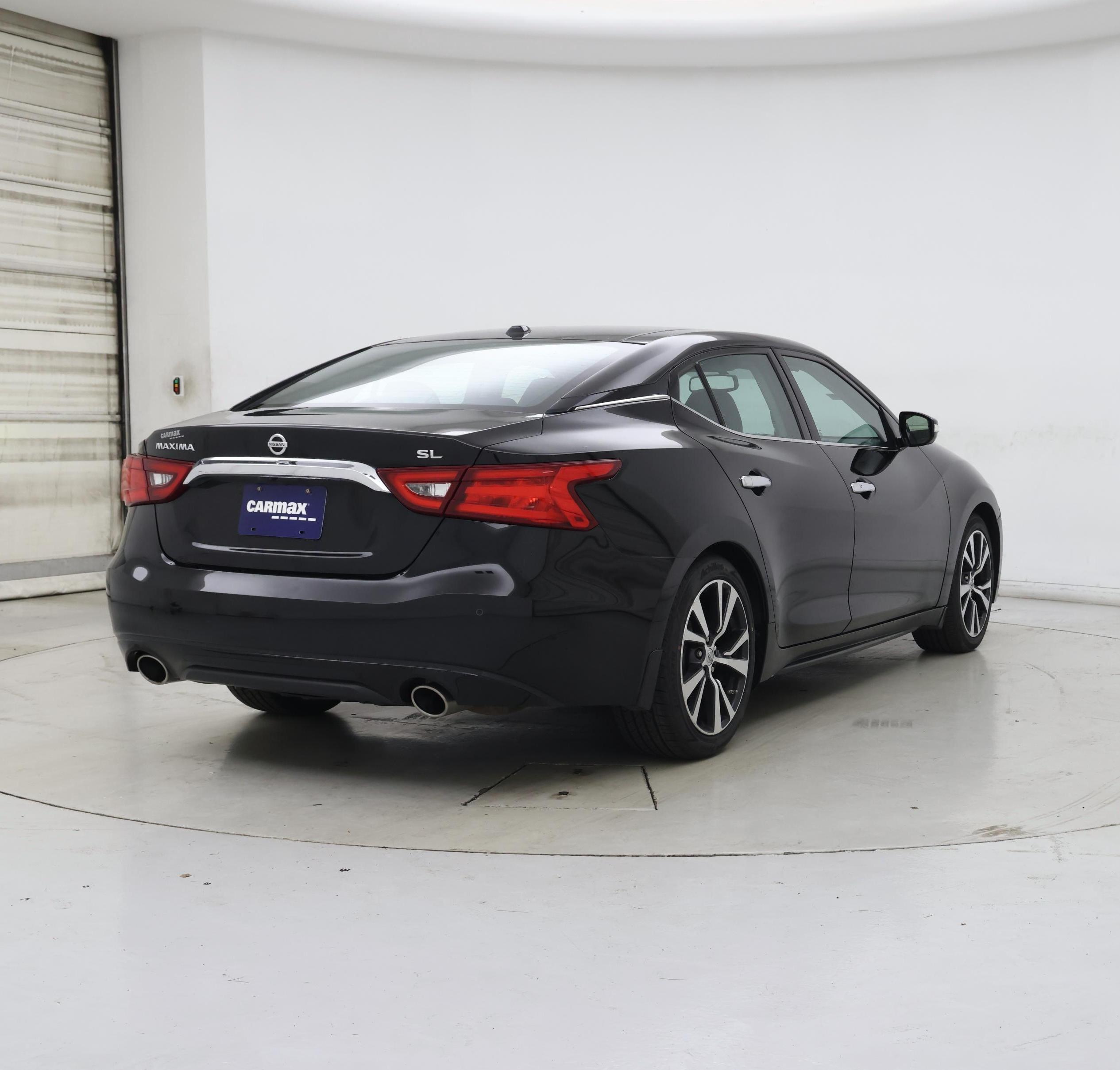 Thumbnail: 2016 Nissan Maxima - 8