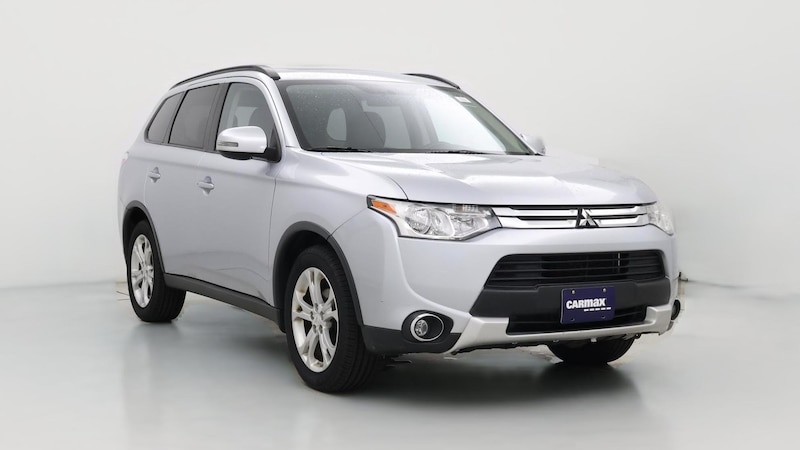 2015 Mitsubishi Outlander SE Hero Image